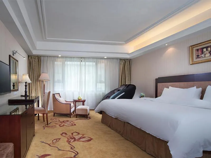 Vienna International Hotel Yangshuo West Street