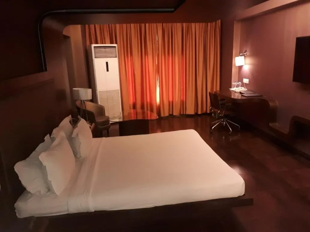 Photo of the whole room, Bed in Cocoon Luxury Business Hotel