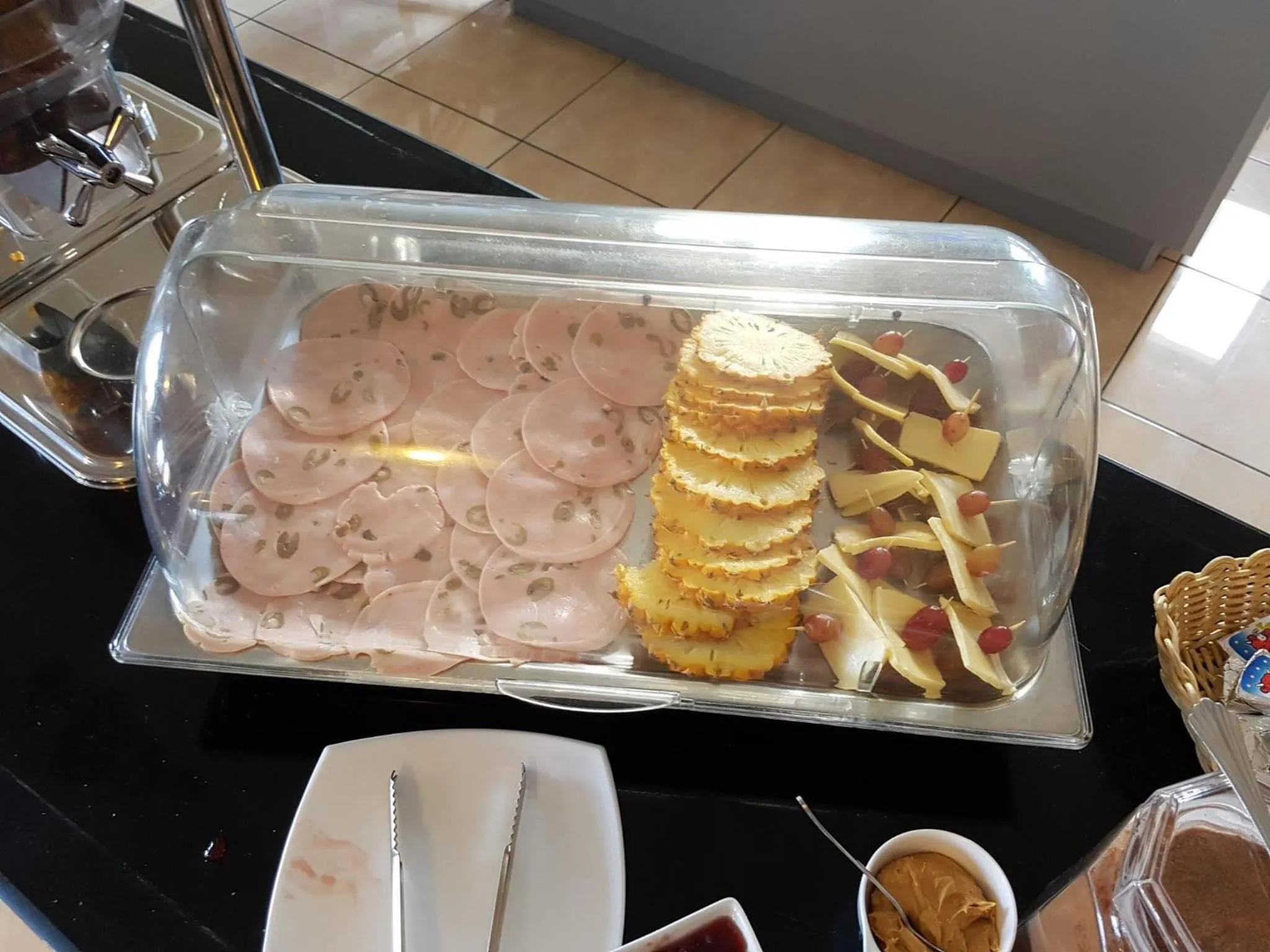 Breakfast in L'Oiseau de L'Ocean Tourist Residence