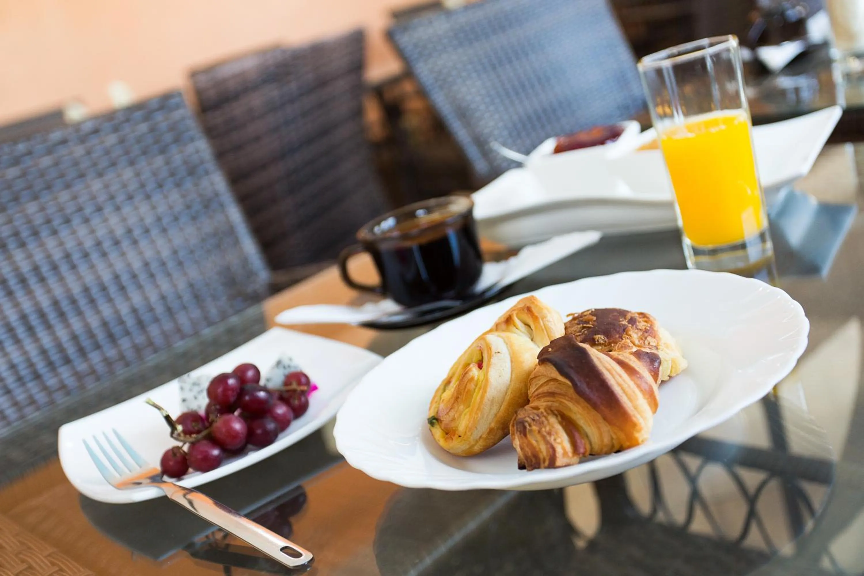 Breakfast in L'Oiseau de L'Ocean Tourist Residence