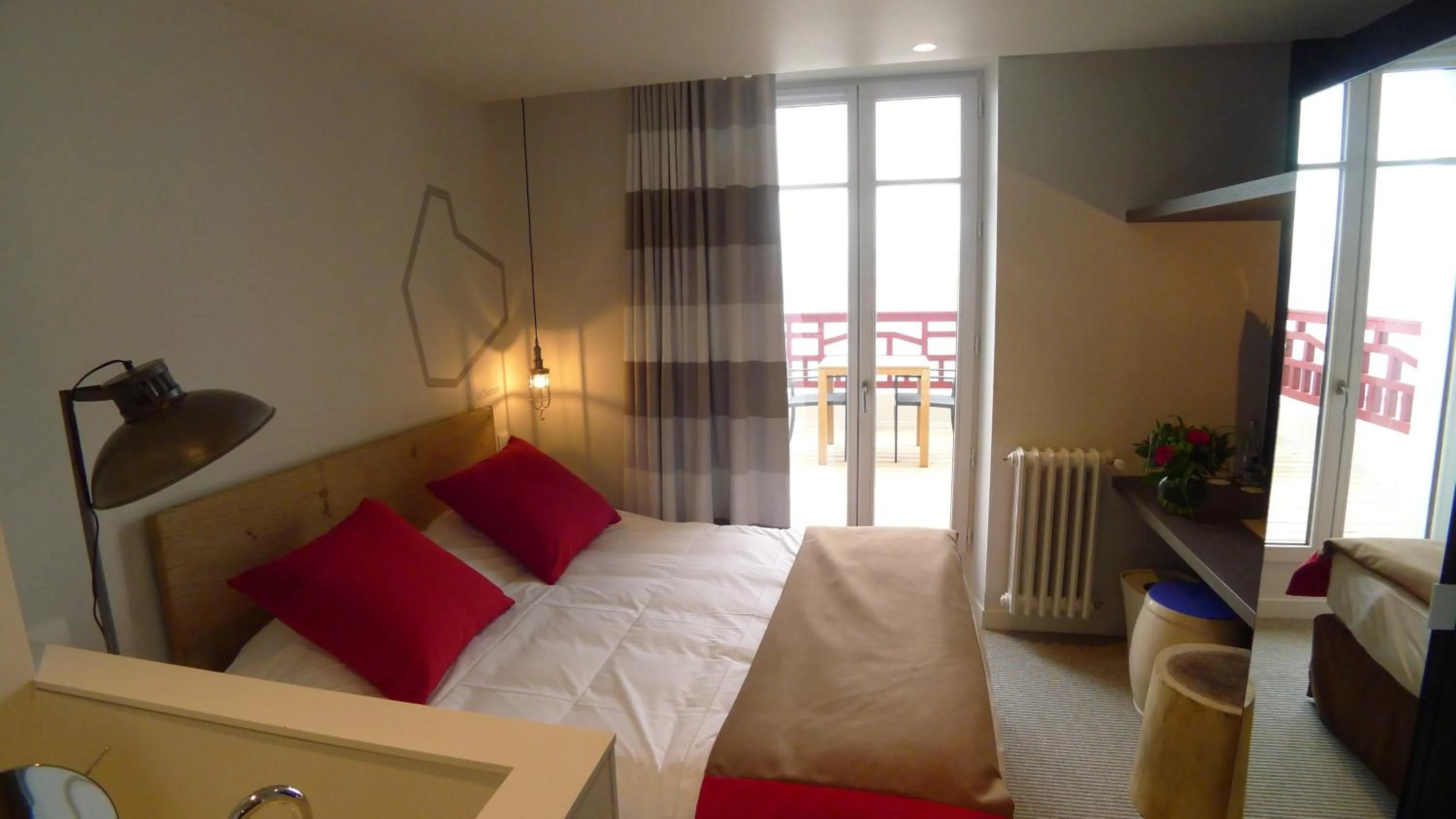 Bed in Hôtel Ar Iniz