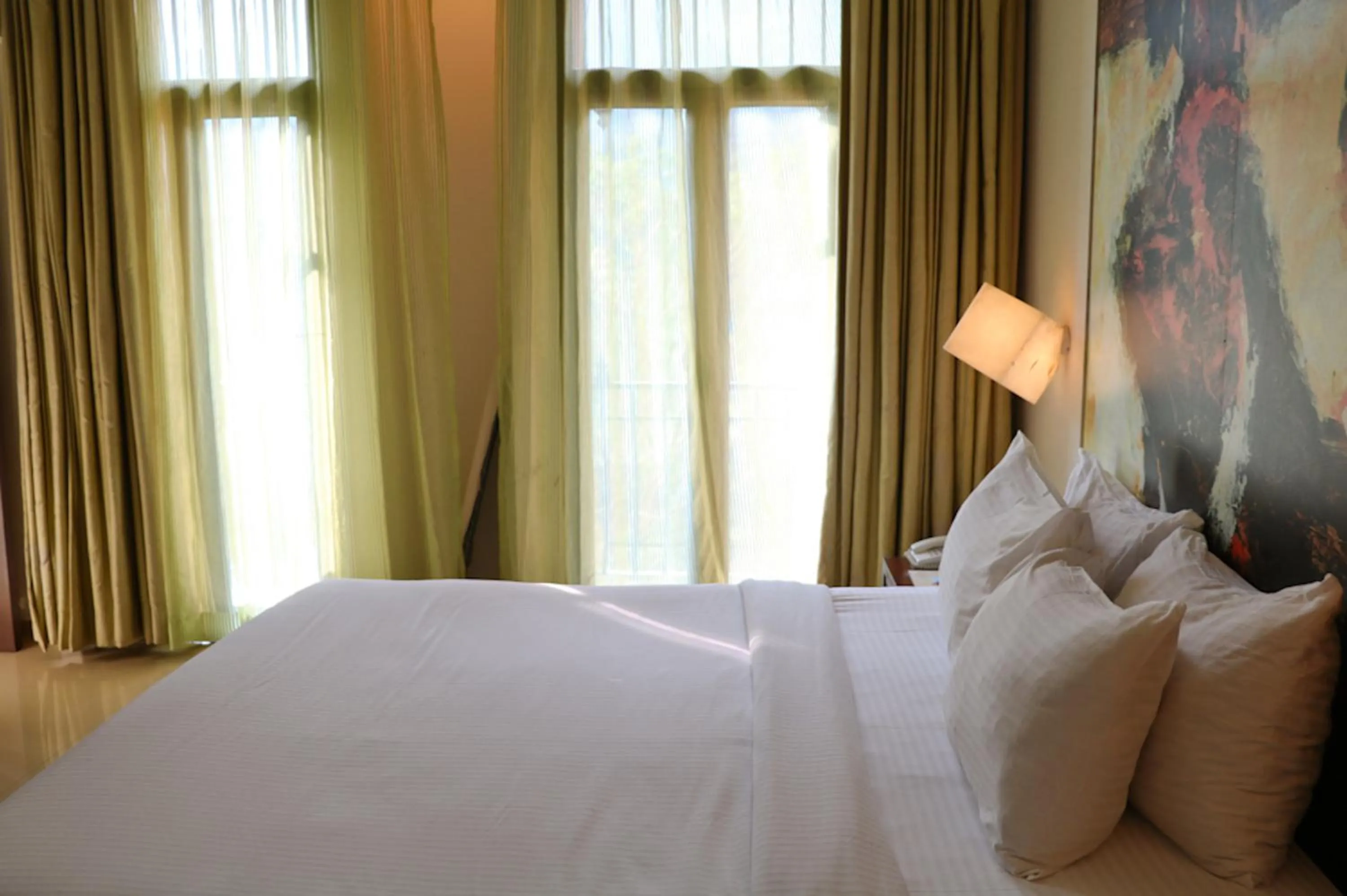 Bedroom, Bed in The Waterfront Shaw Lavasa