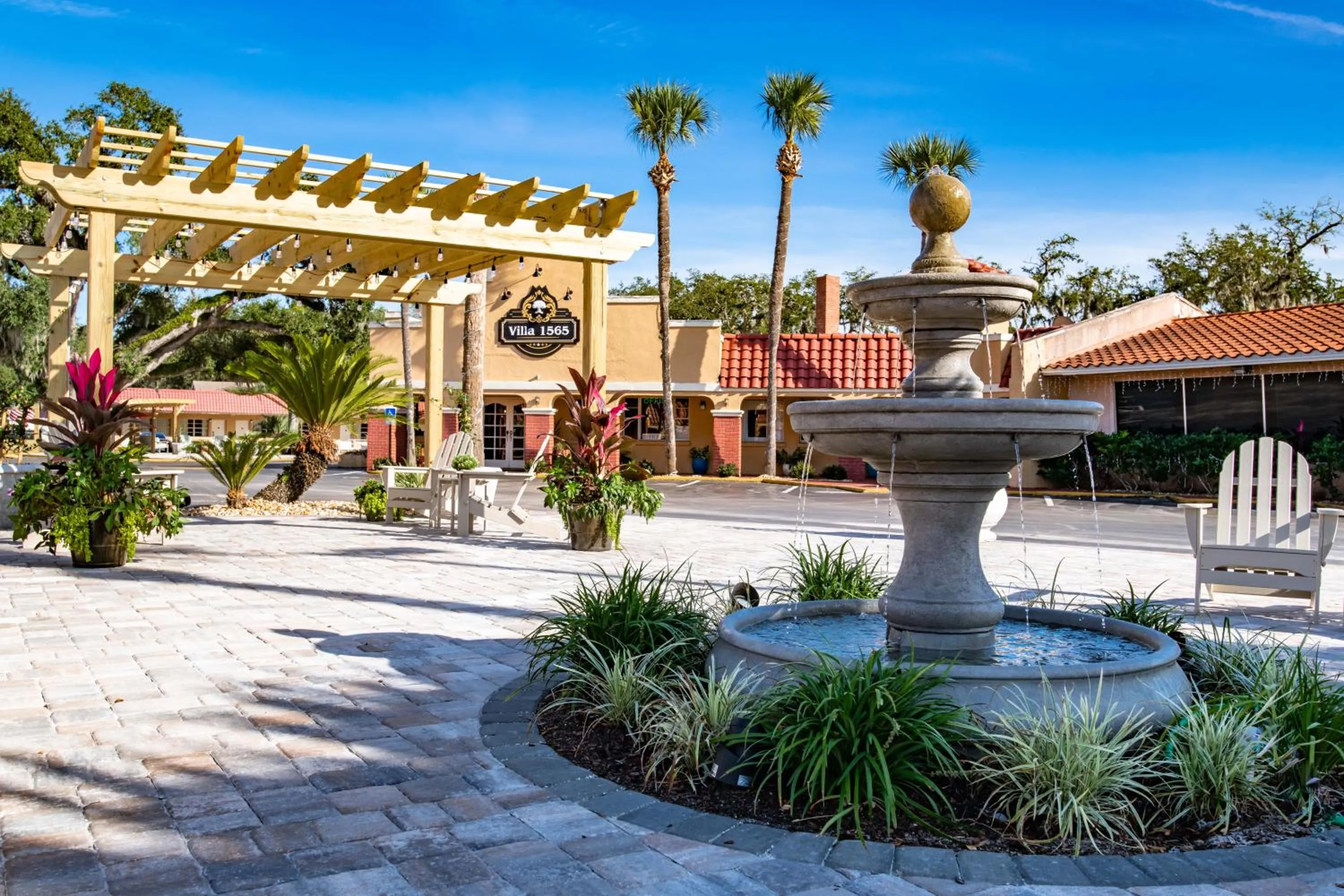 Facade/entrance in Villa 1565 - Saint Augustine