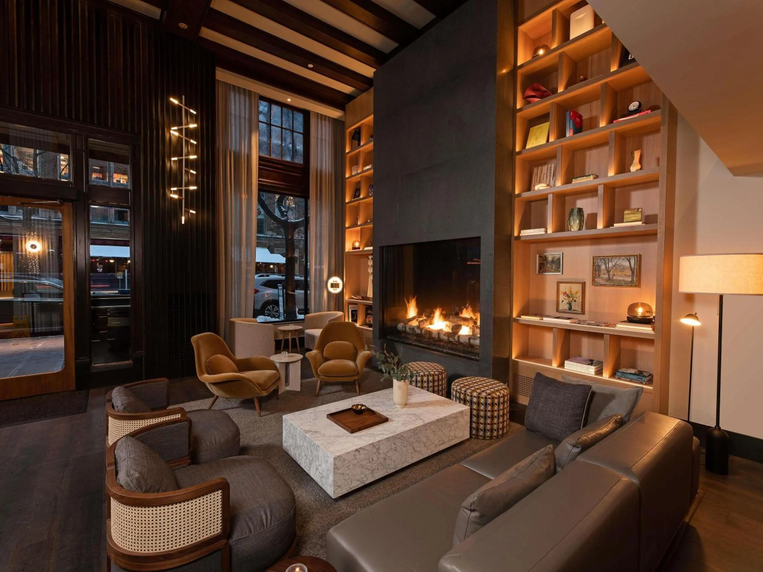 Property building in Ändra Hotel Seattle - MGallery Collection