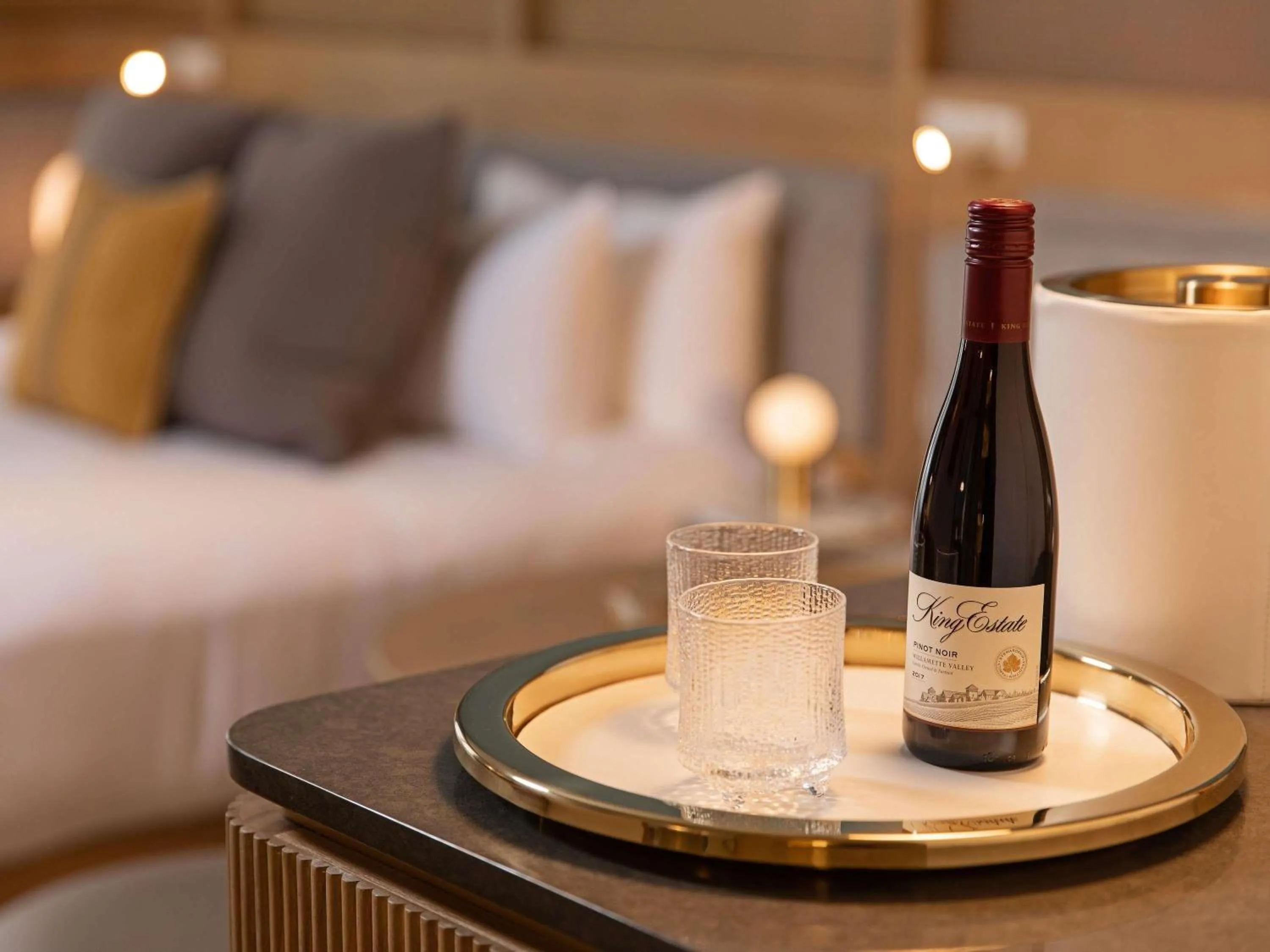 Bedroom in Ändra Hotel Seattle - MGallery Collection