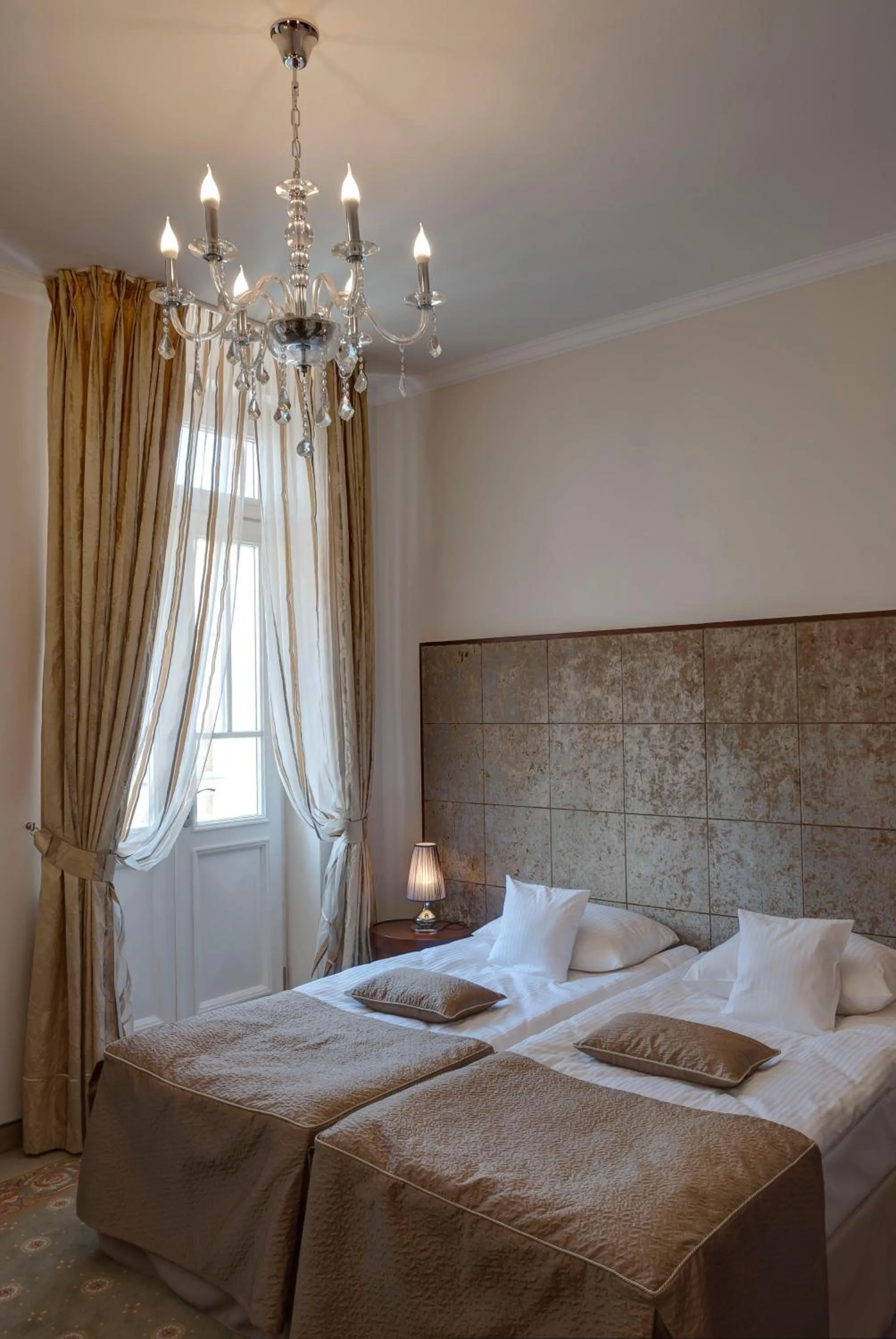 Bed in Hotel Willa Hueta