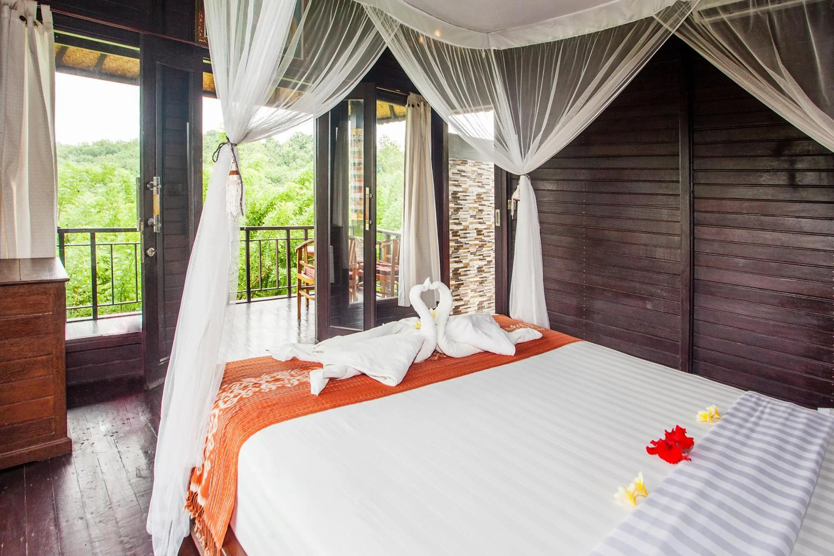 Bedroom, Bed in Poh Manis Lembongan