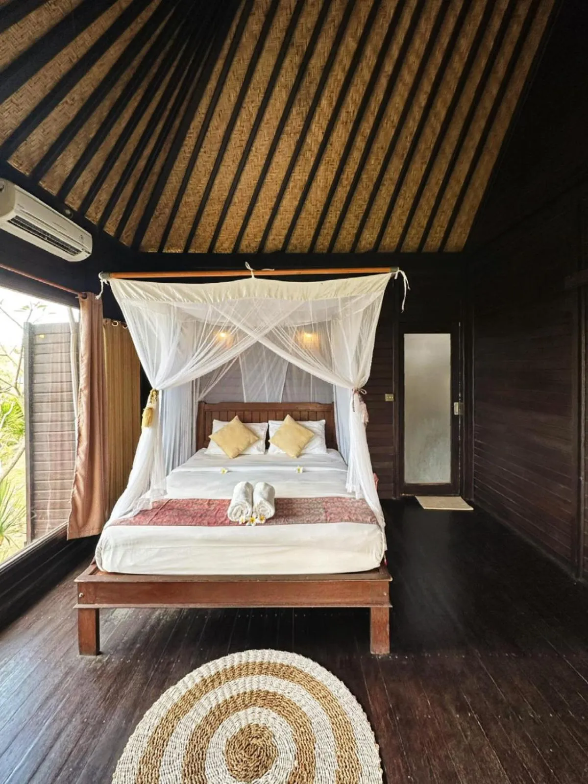 Bedroom, Bed in Poh Manis Lembongan