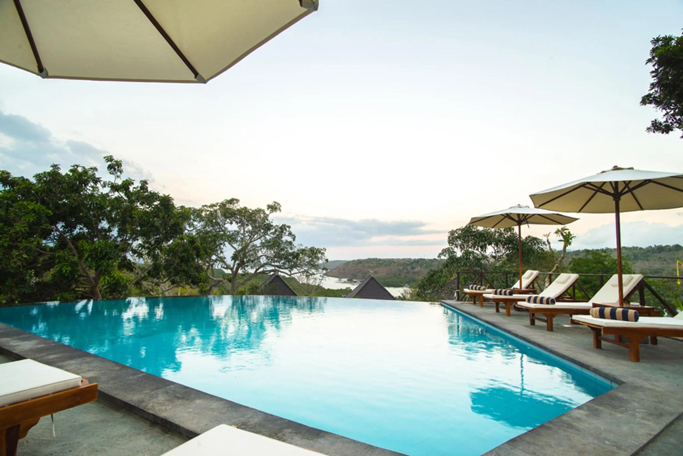 Swimming pool in Poh Manis Lembongan