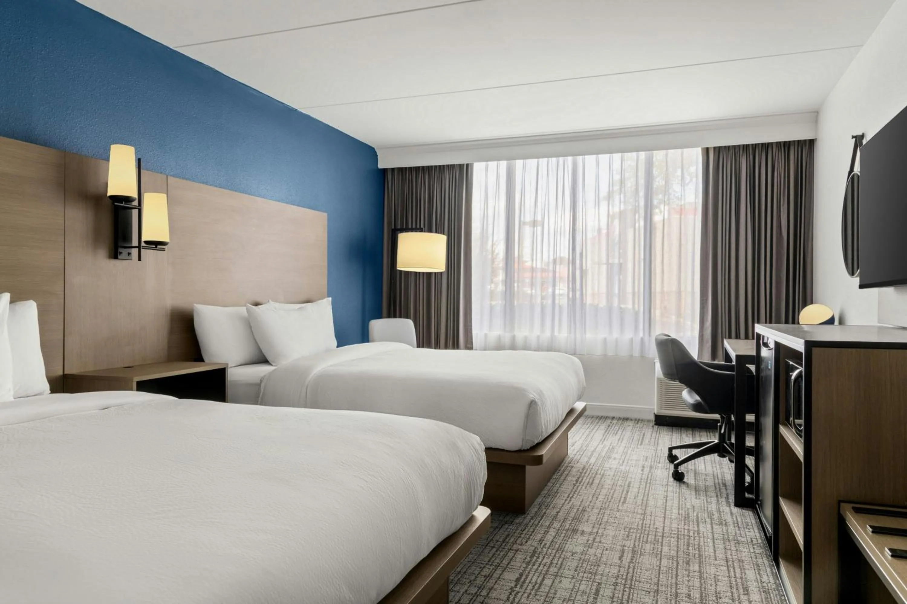 Photo of the whole room, Bed in City Express by Marriott Charlotte South End