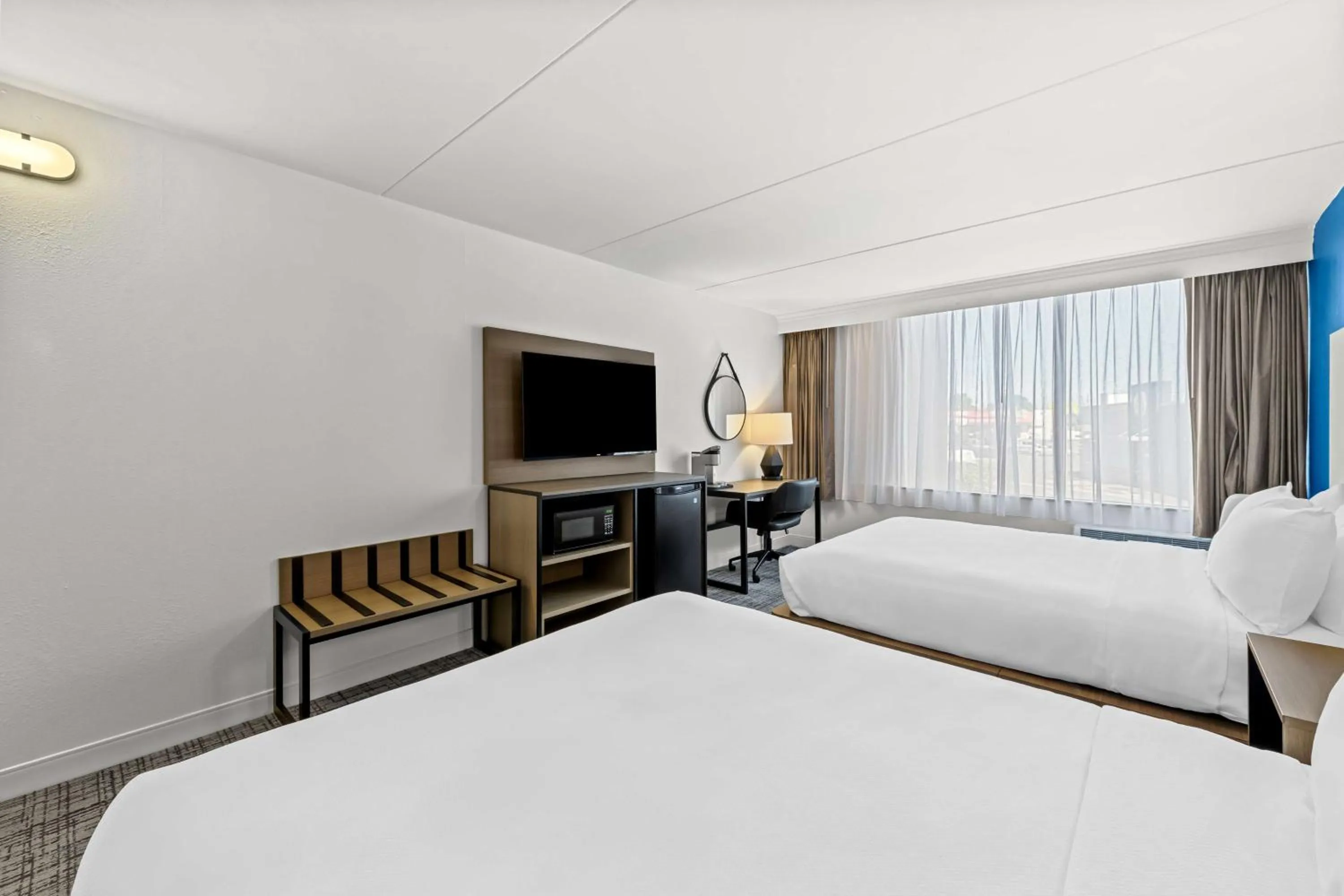 Bedroom, Bed in Best Western Plus Lower South End