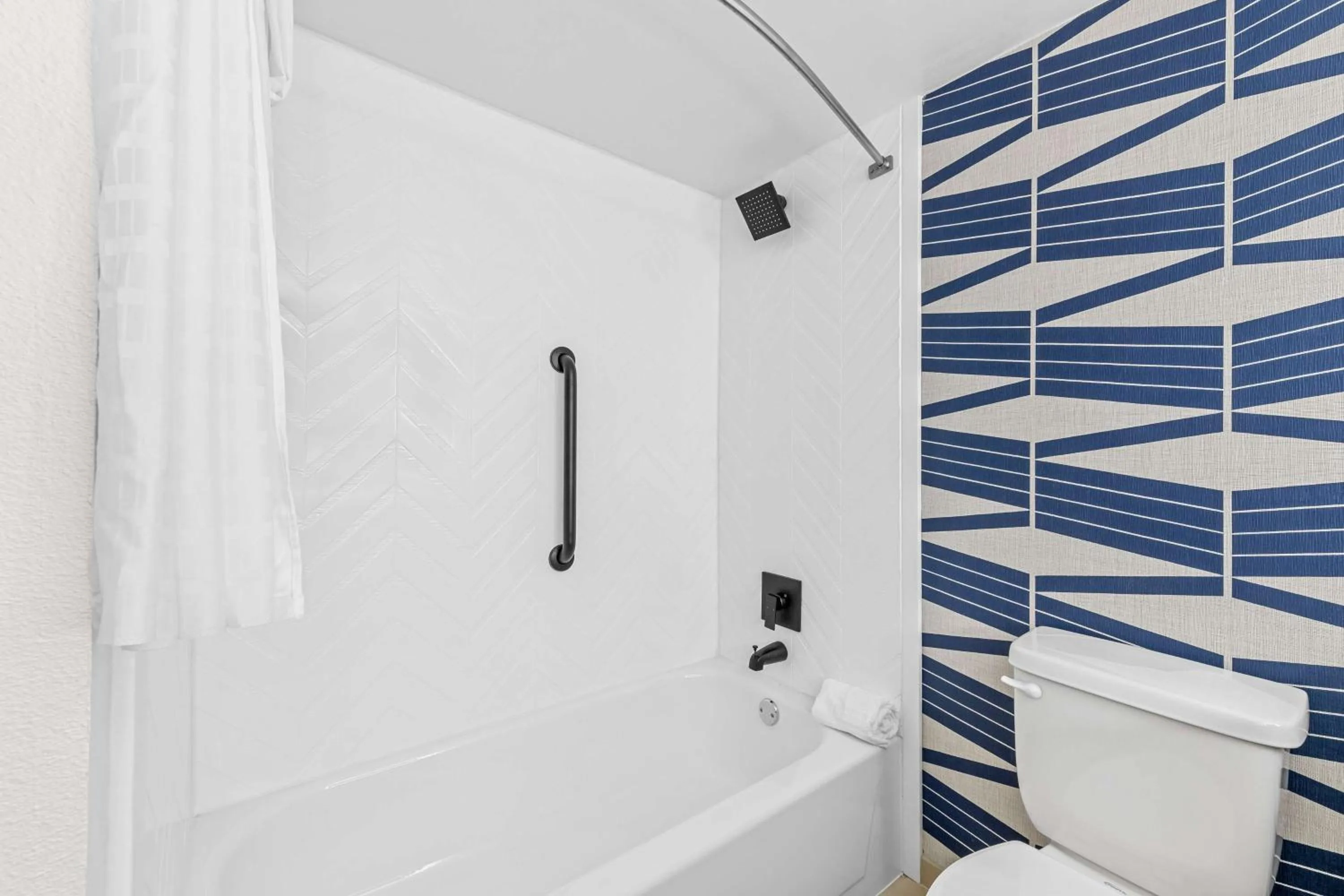 Bathroom in Best Western Plus Lower South End