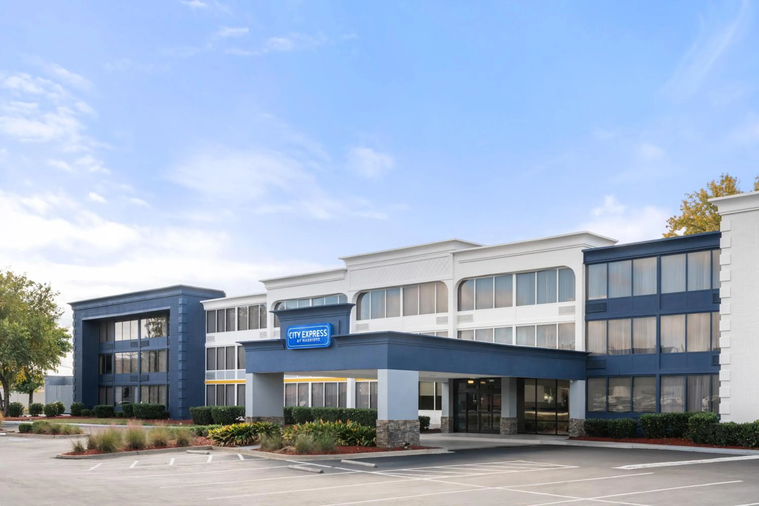 Property building in City Express by Marriott Charlotte South End