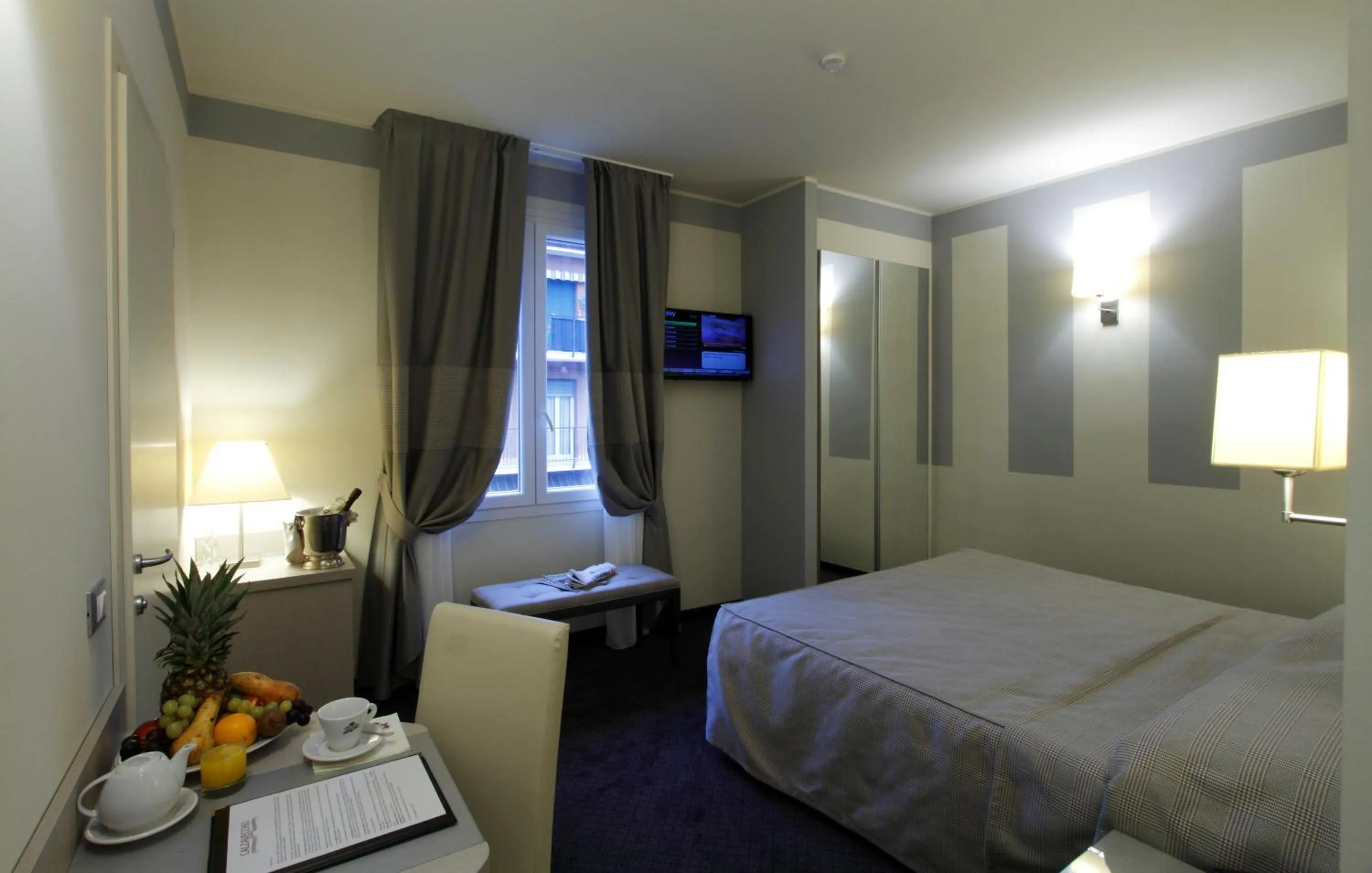 Photo of the whole room, Bed in Boutique Hotel Calzavecchio
