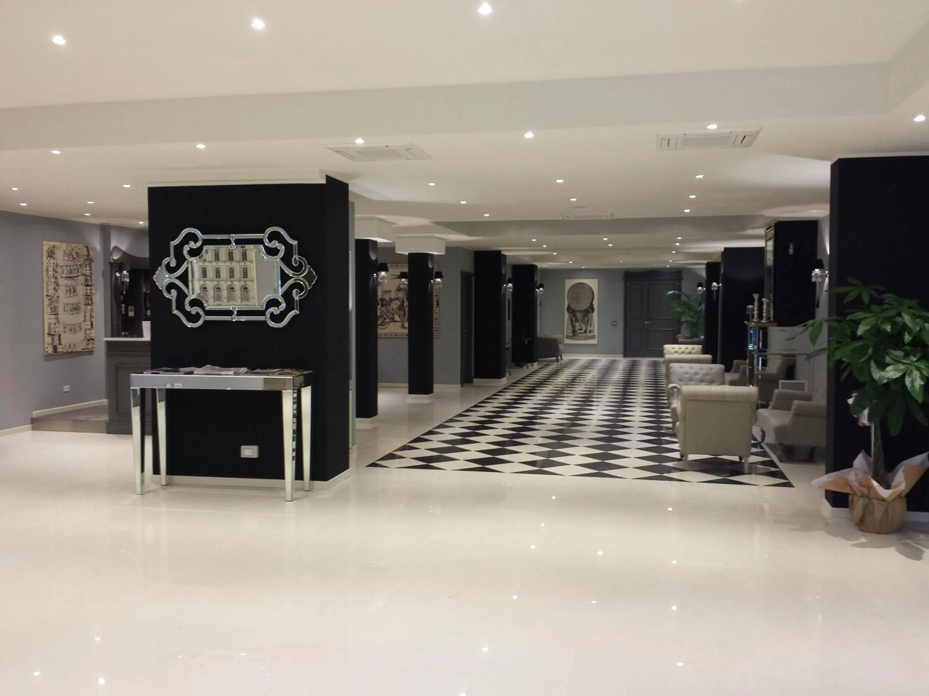 Lobby or reception in Boutique Hotel Calzavecchio