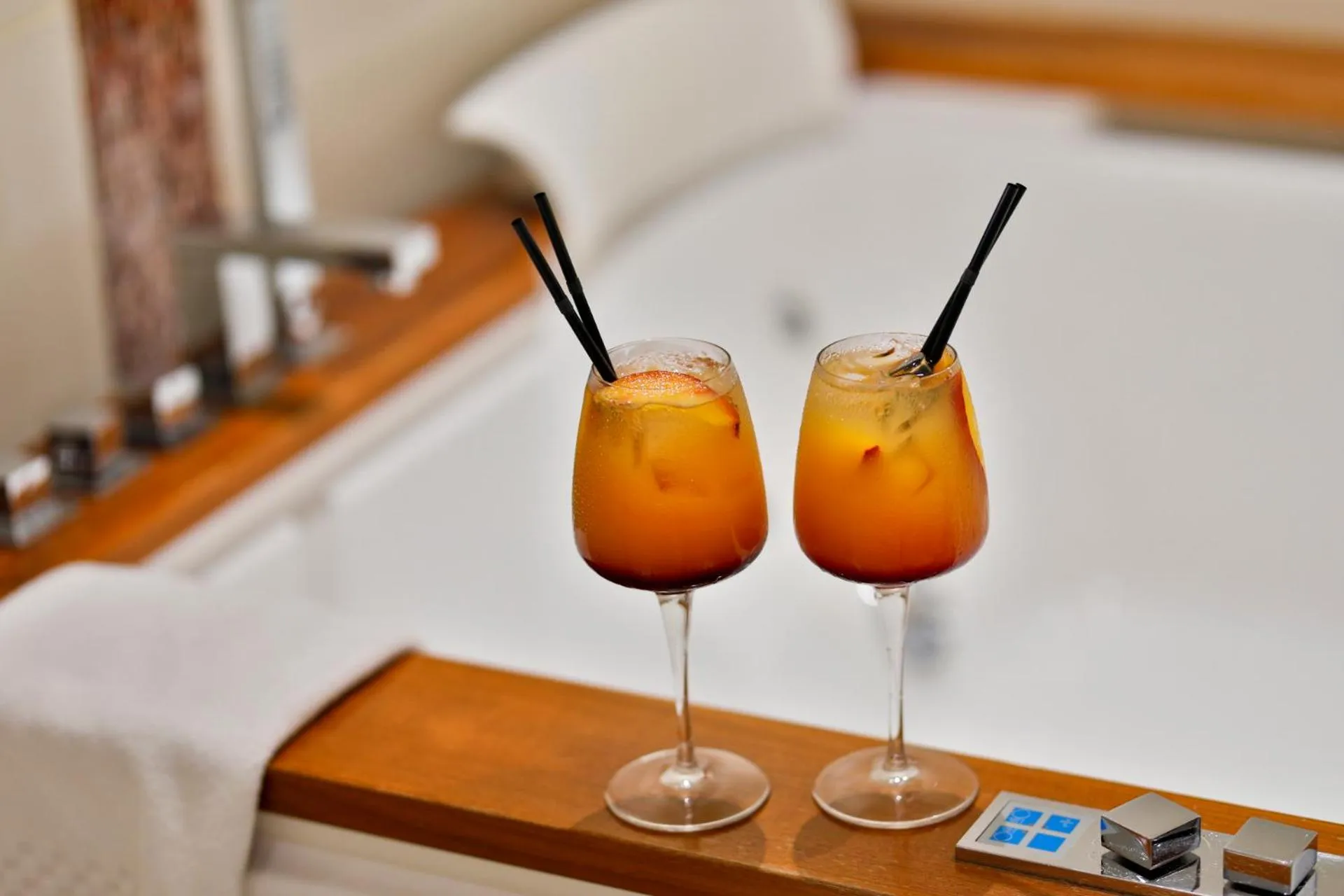 Hot Tub in Boutique Hotel Calzavecchio