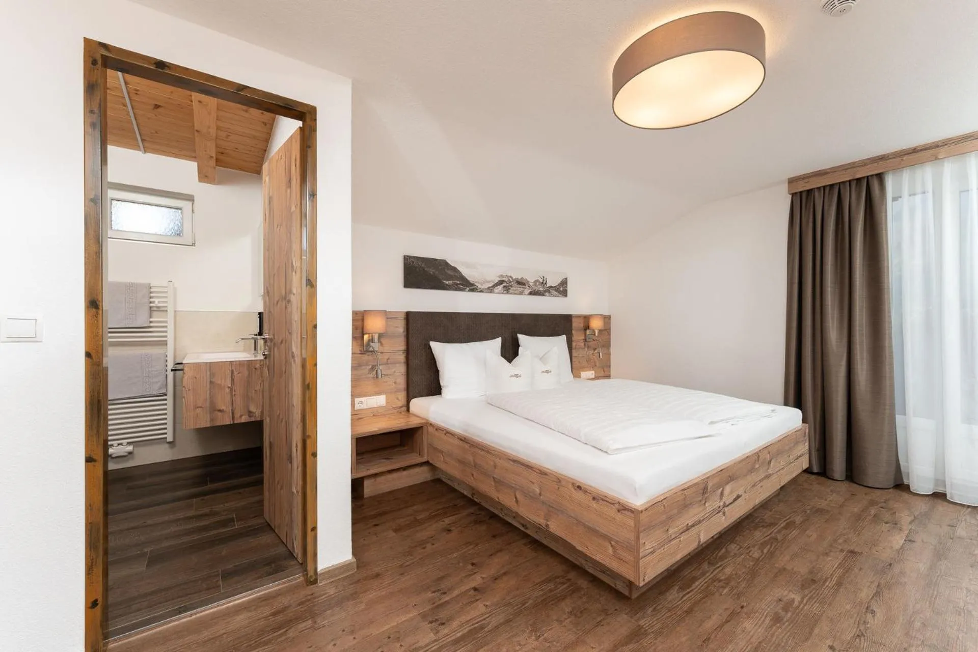 Photo of the whole room, Bed in Haus Margret