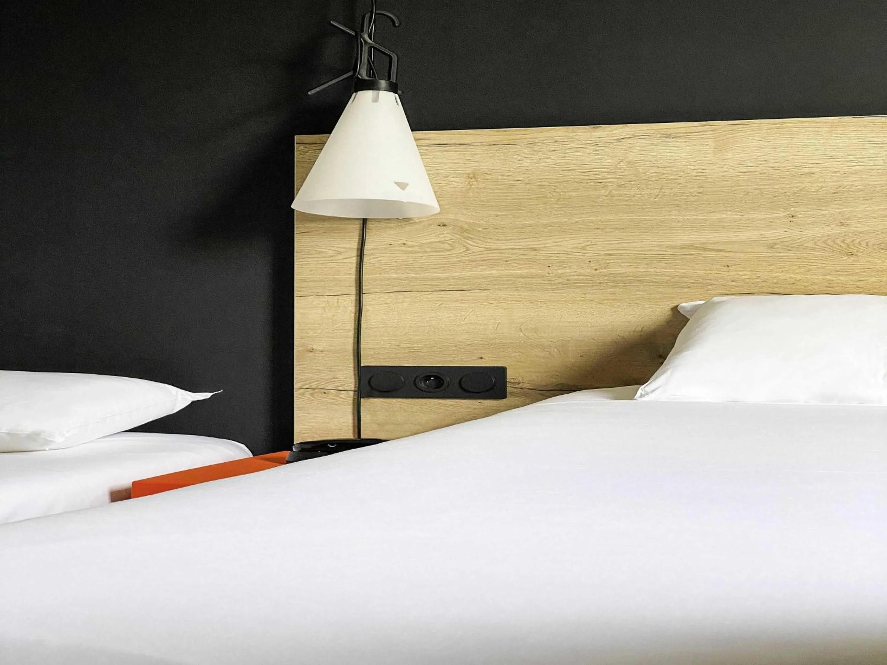 Bedroom, Bed in Ibis Styles Crolles Grenoble A41