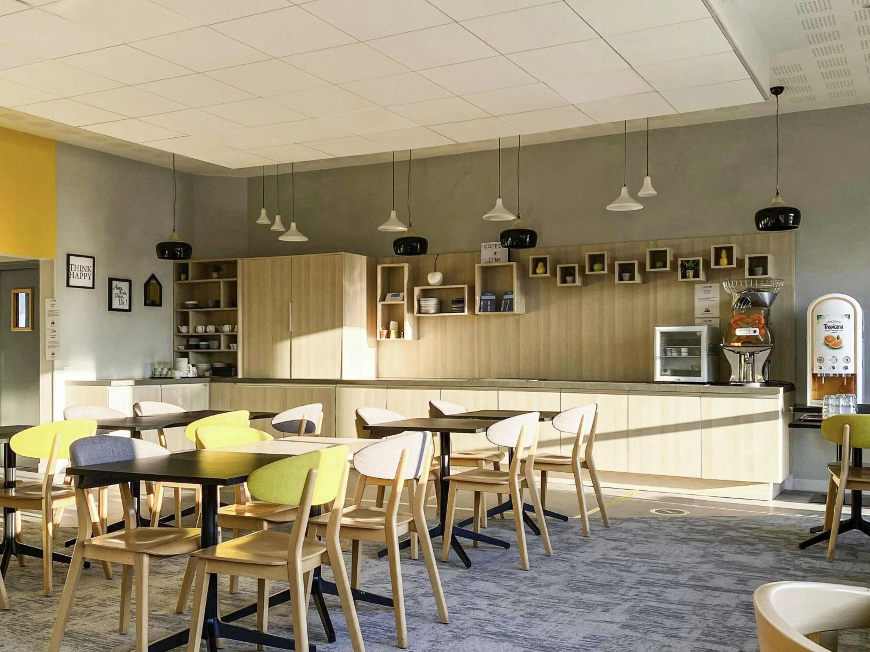 Breakfast in Ibis Styles Crolles Grenoble A41