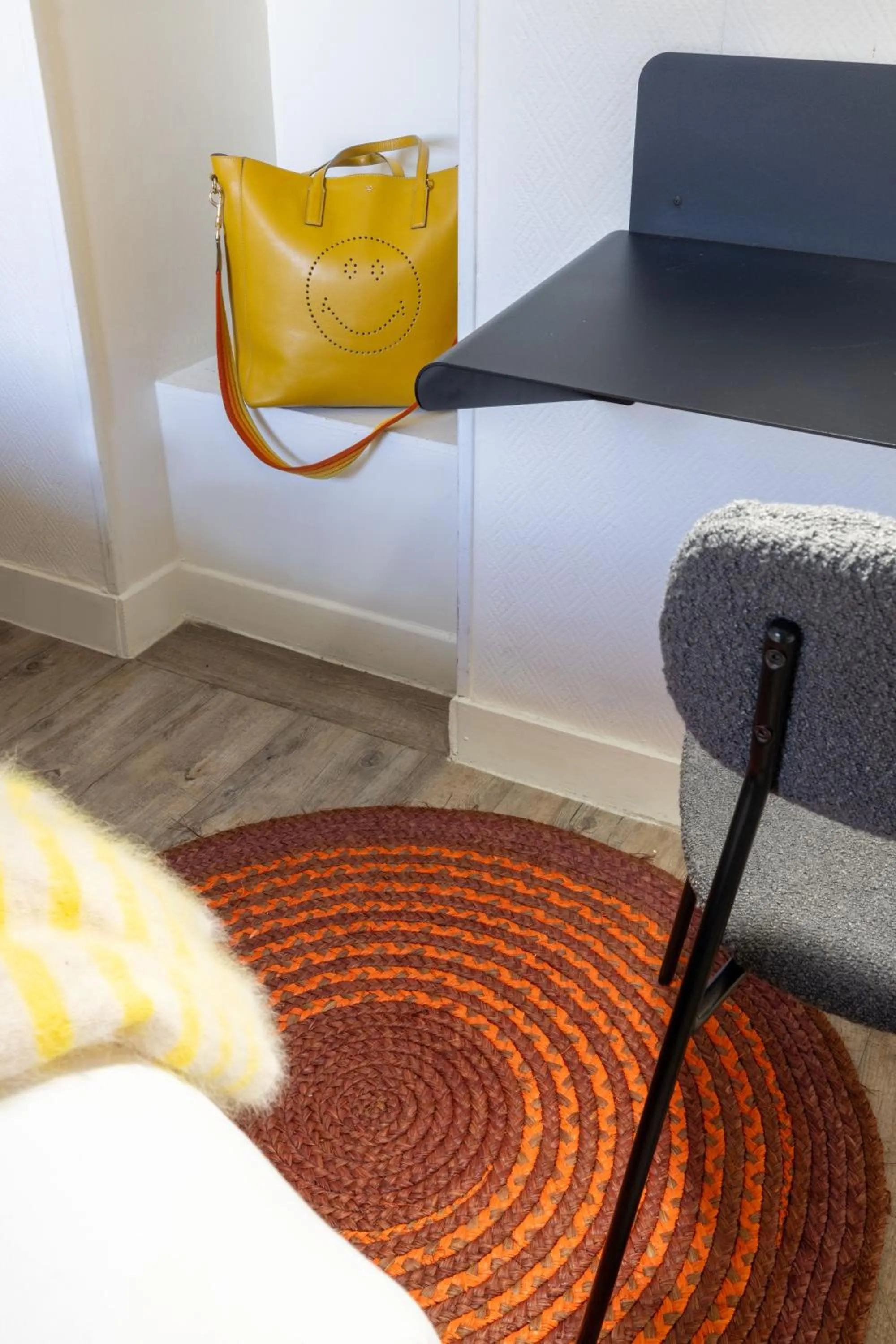 Bedroom in Hotel Korner Montparnasse