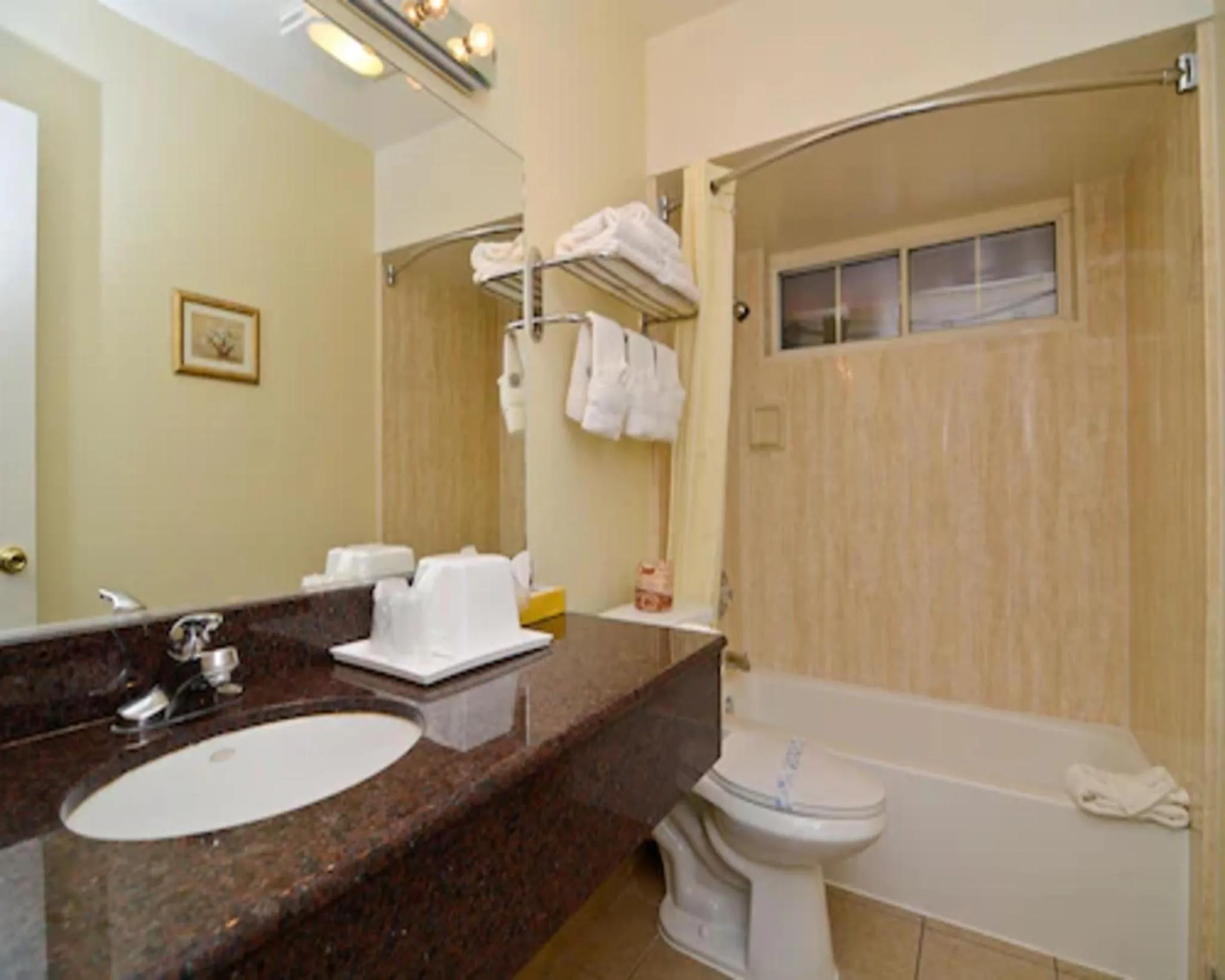 Rodeway Inn Convention Center