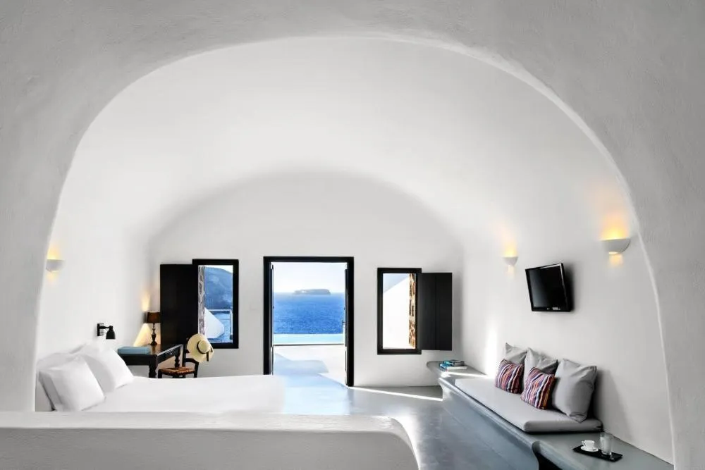 Photo of the whole room, Bed in Grand Ambassador Santorini Hotel