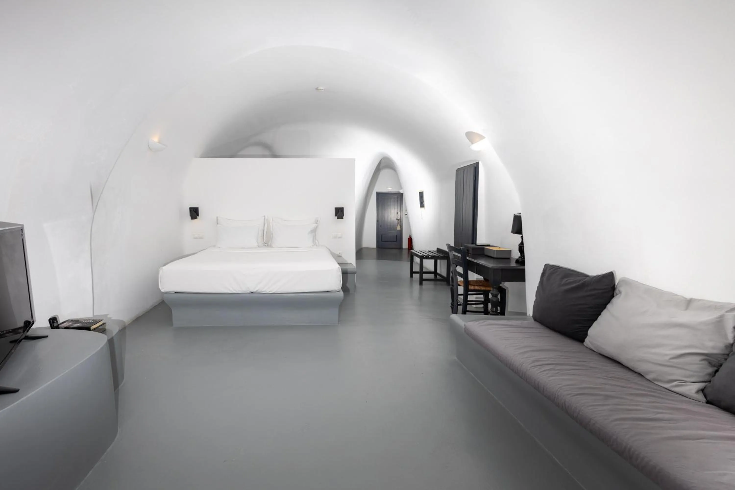 Photo of the whole room, Bed in Grand Ambassador Santorini Hotel