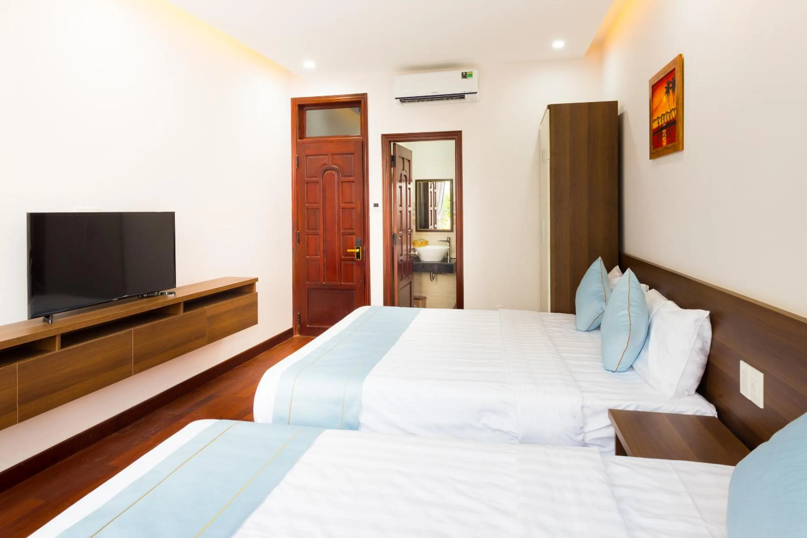 Bed in Bill Ben Homestay Hoi An