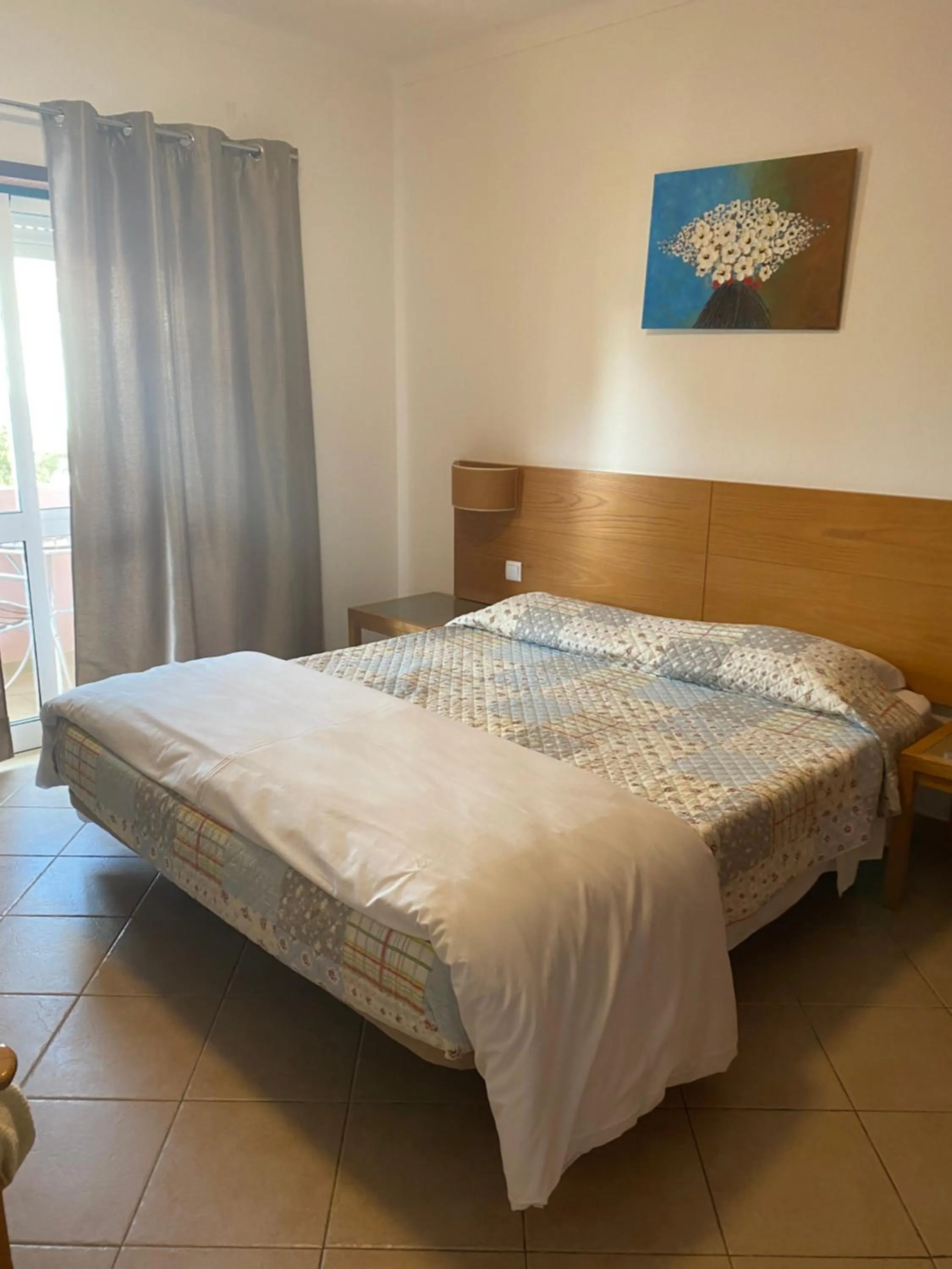 Bedroom, Bed in Castelos da Rocha