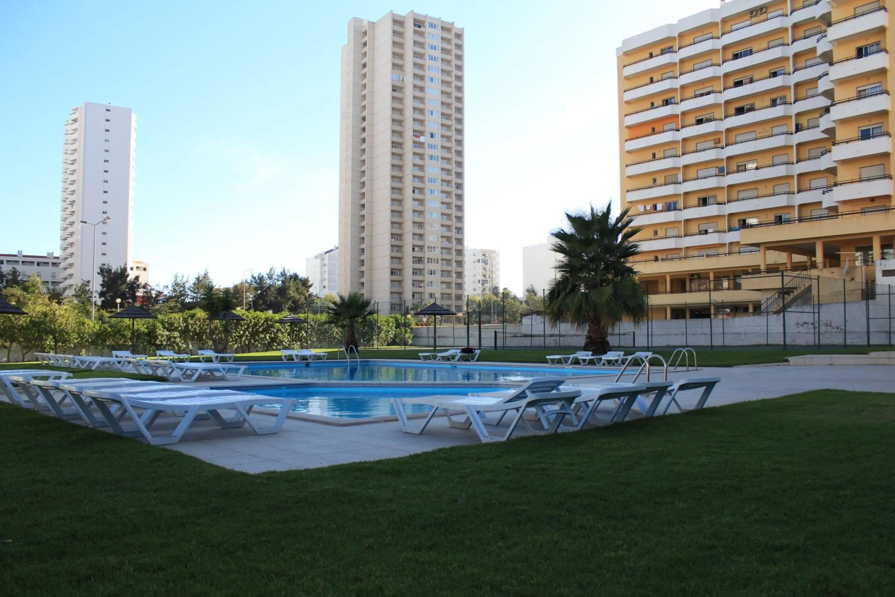 Garden in Castelos da Rocha