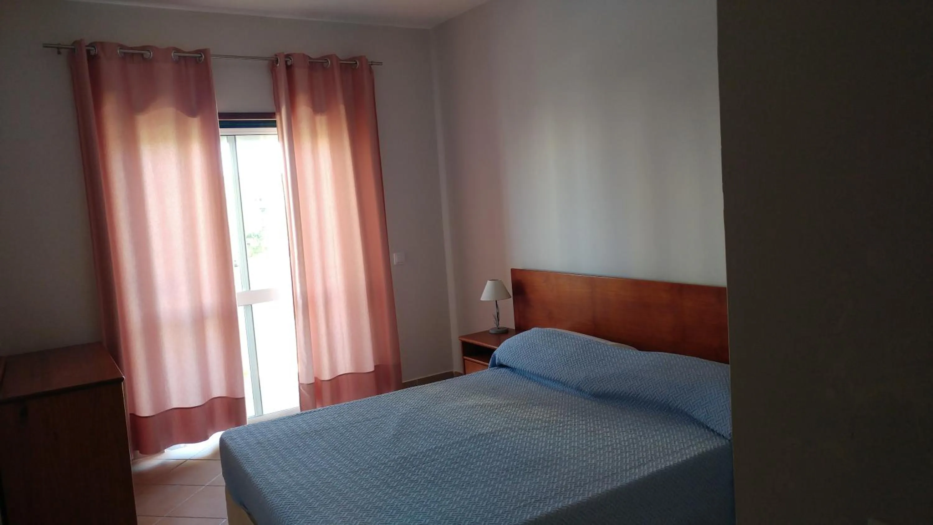 Bedroom, Bed in Castelos da Rocha