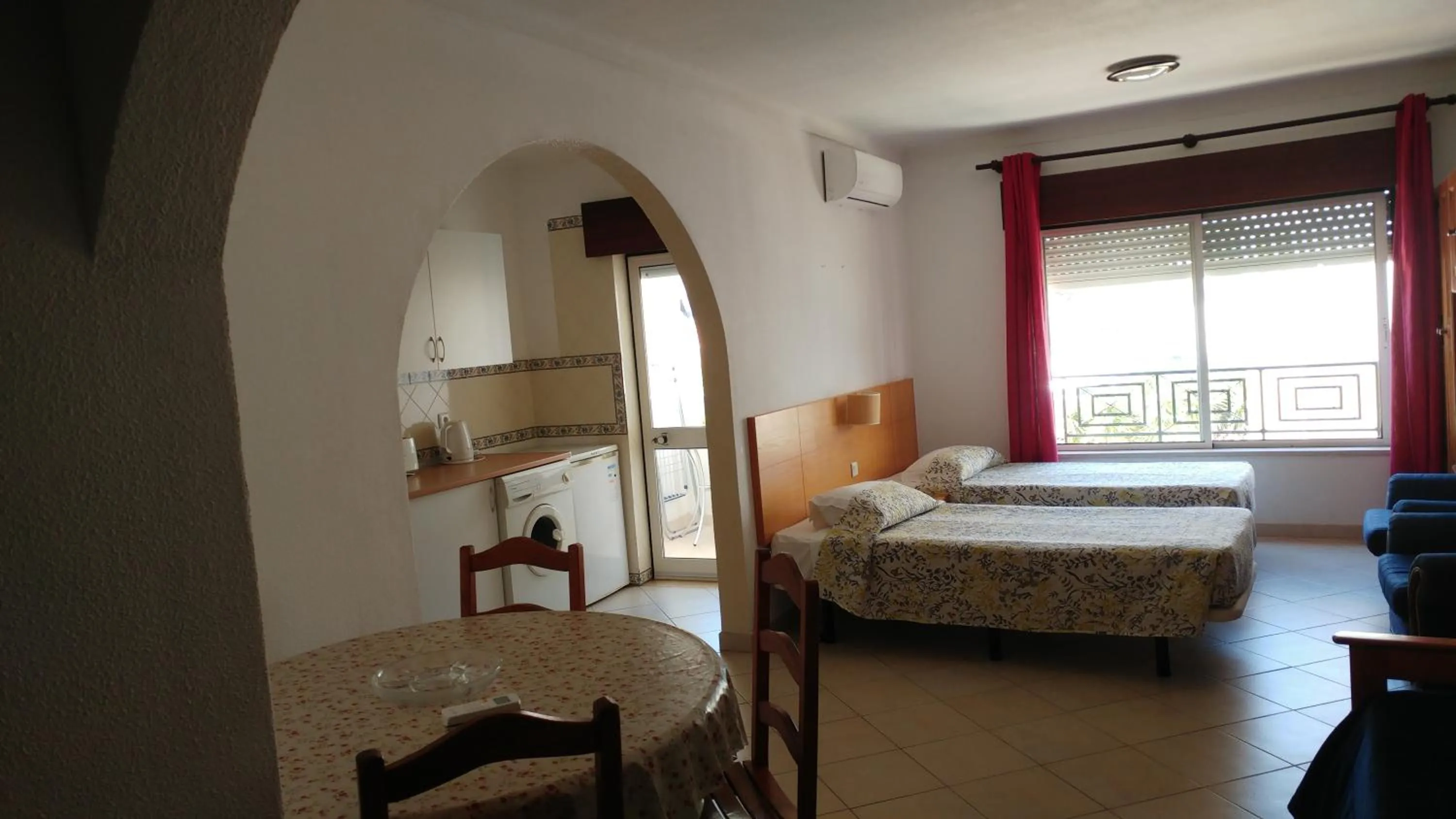 Bedroom, Bed in Castelos da Rocha
