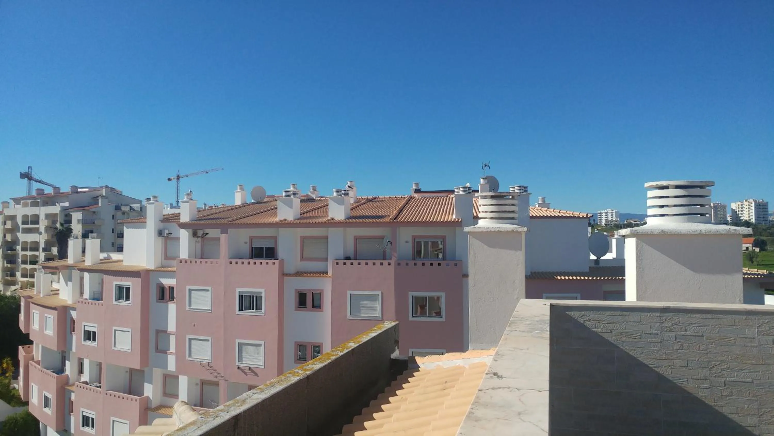 City view in Castelos da Rocha