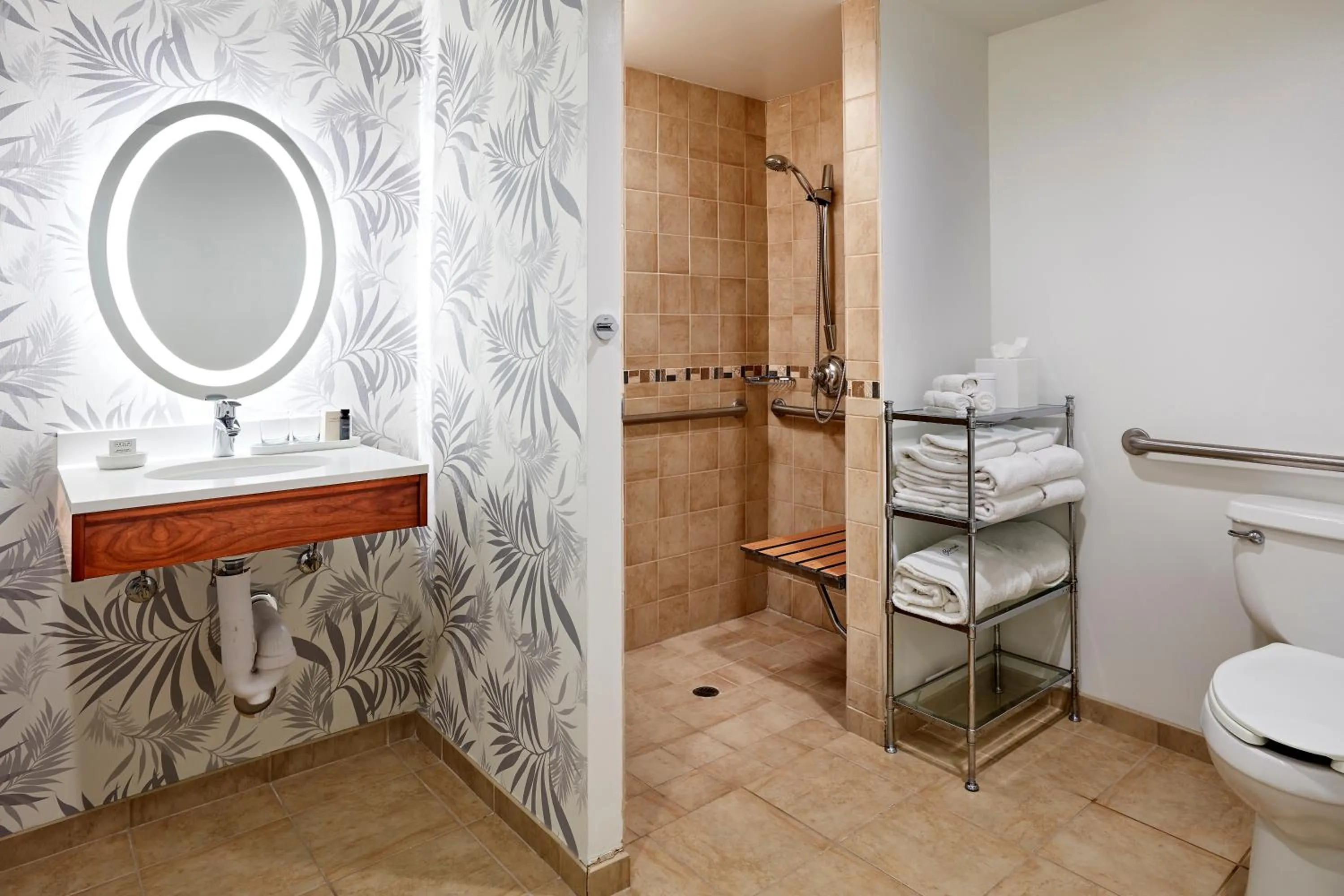 Shower in Carmel Mission Inn