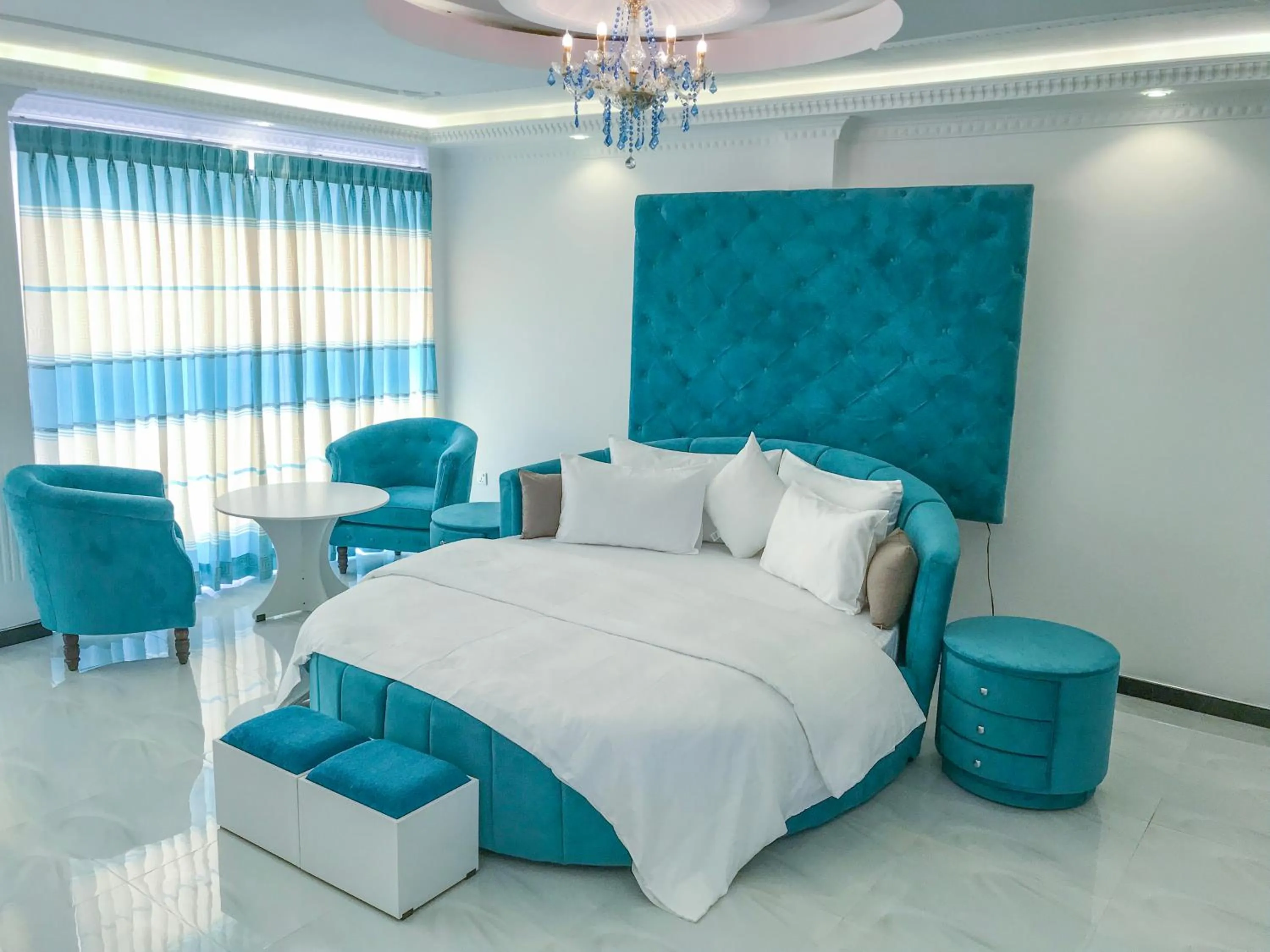 Bed in The Lion Kingdom Sigiriya