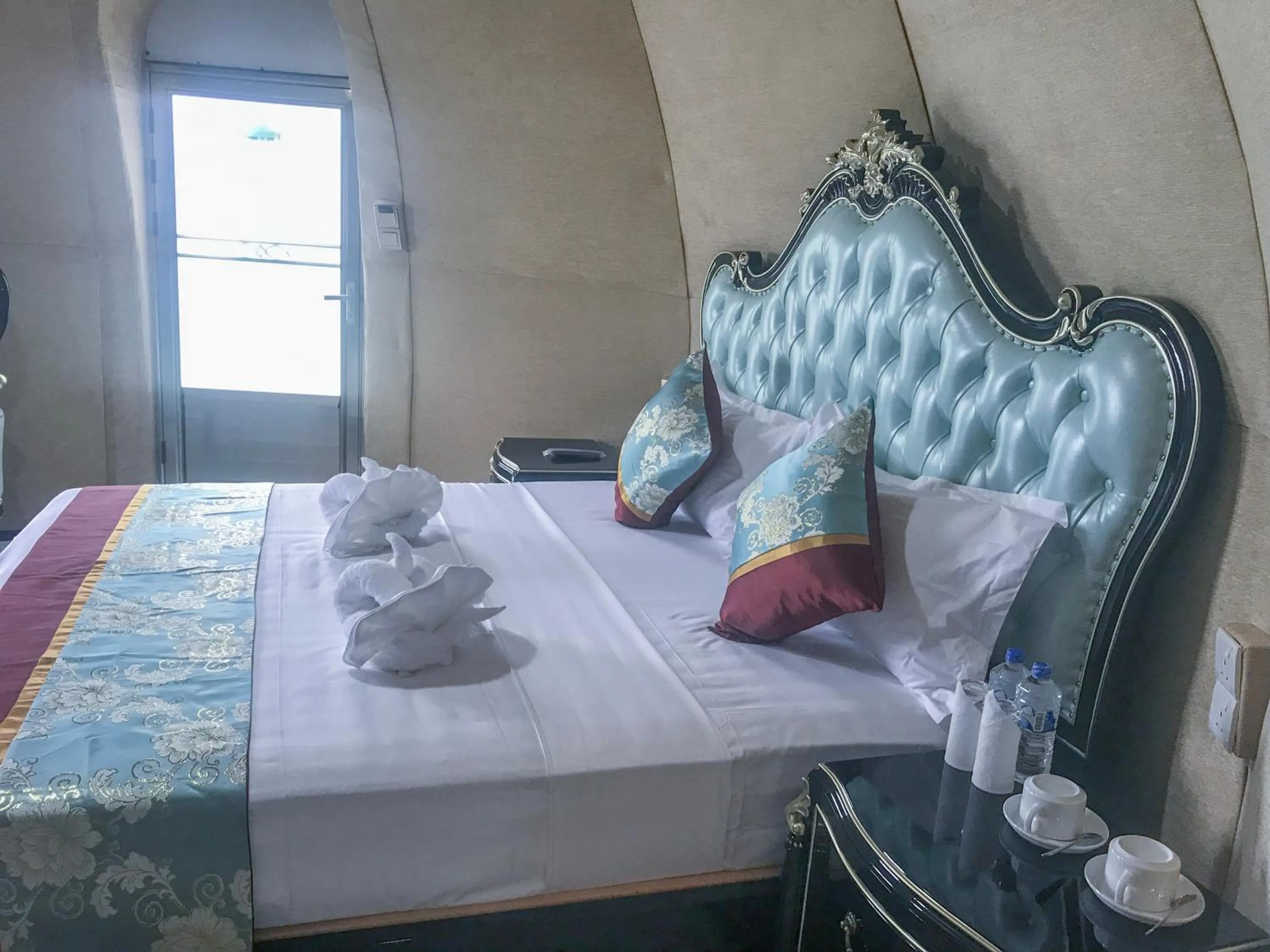 Bed in The Lion Kingdom Sigiriya