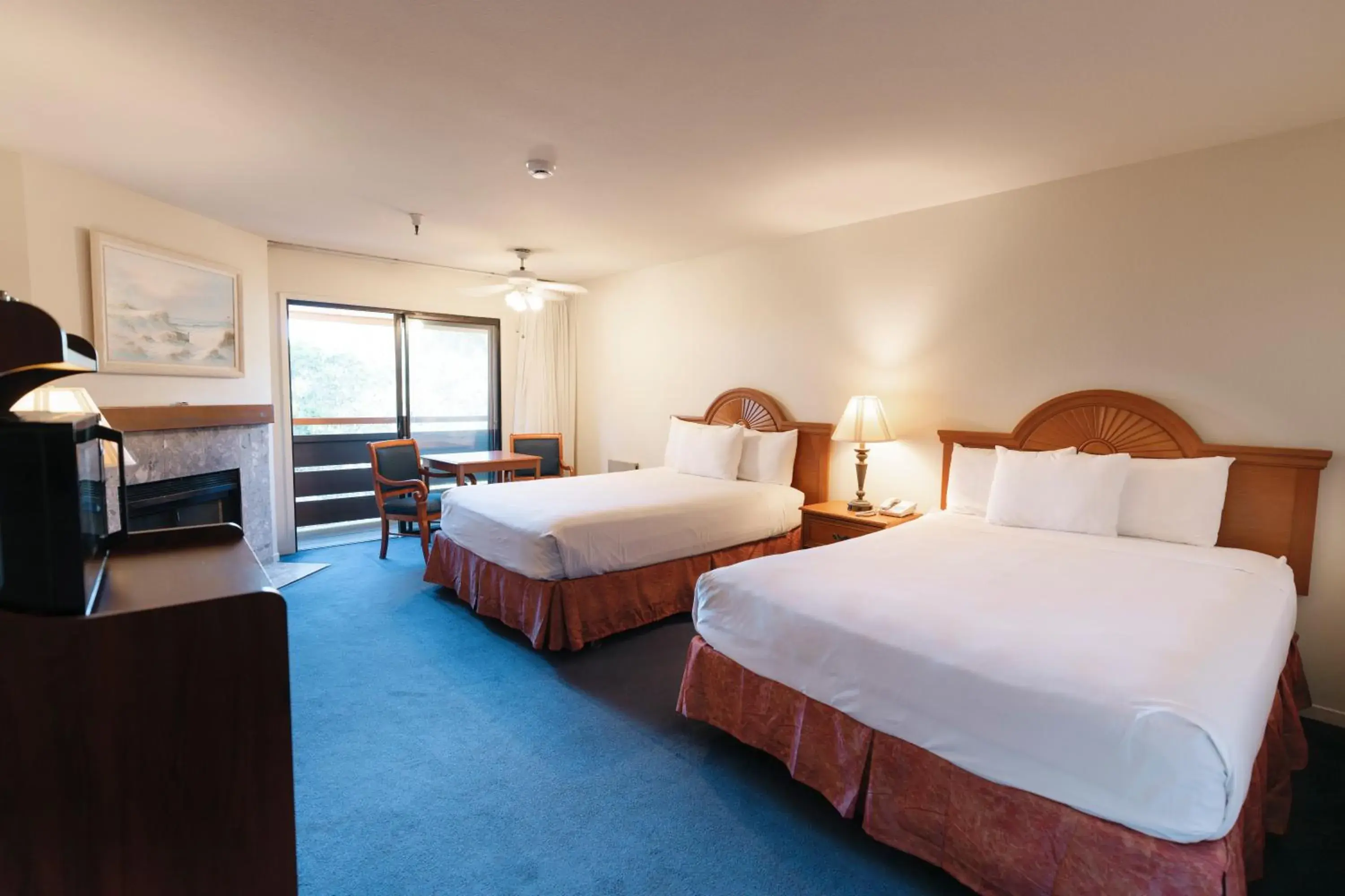 Double Room - single occupancy - Disability Access in The Monarch Resort Double Room - single occupancy - Disability Access in The Monarch Resort