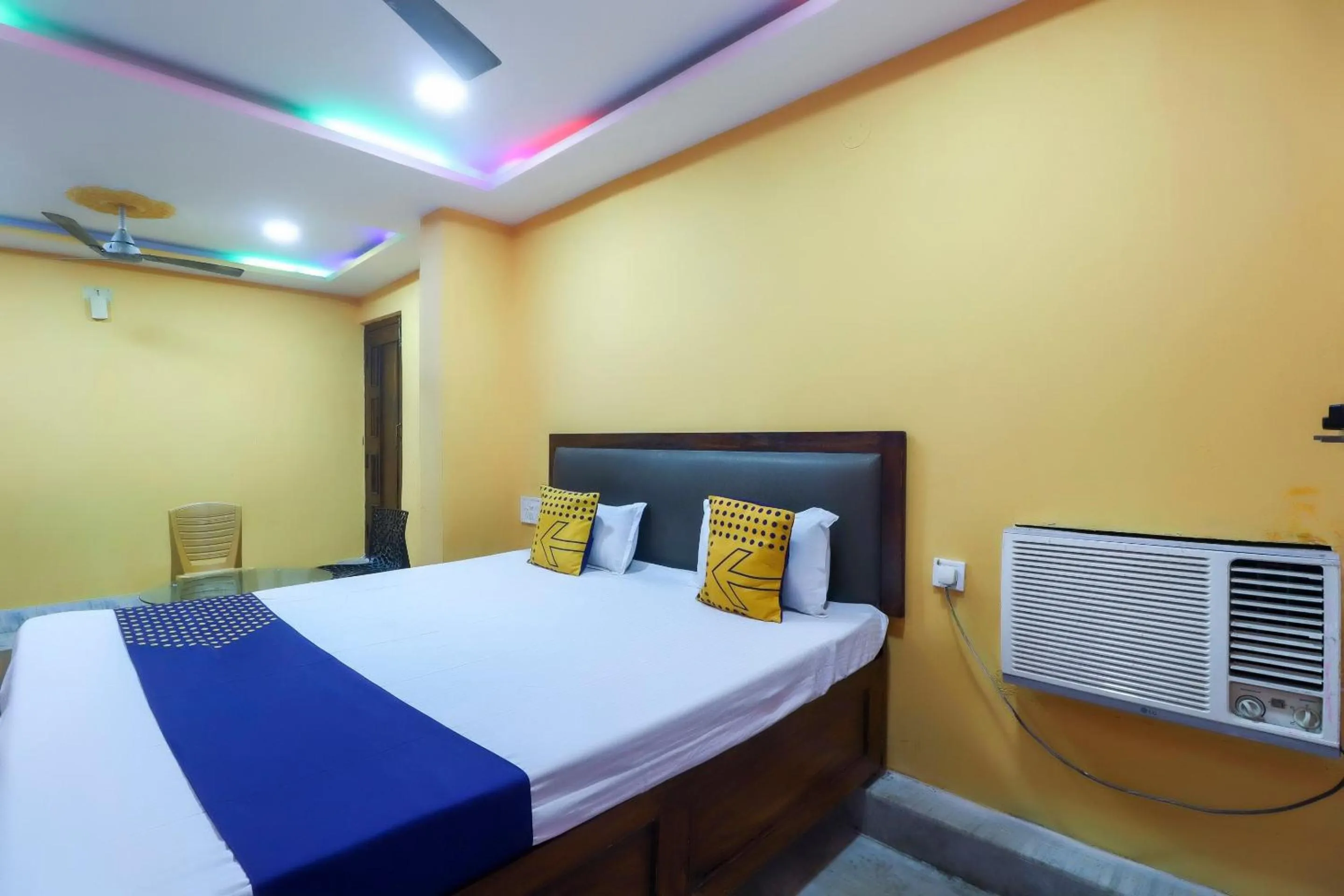 Bedroom in Hotel O Bright