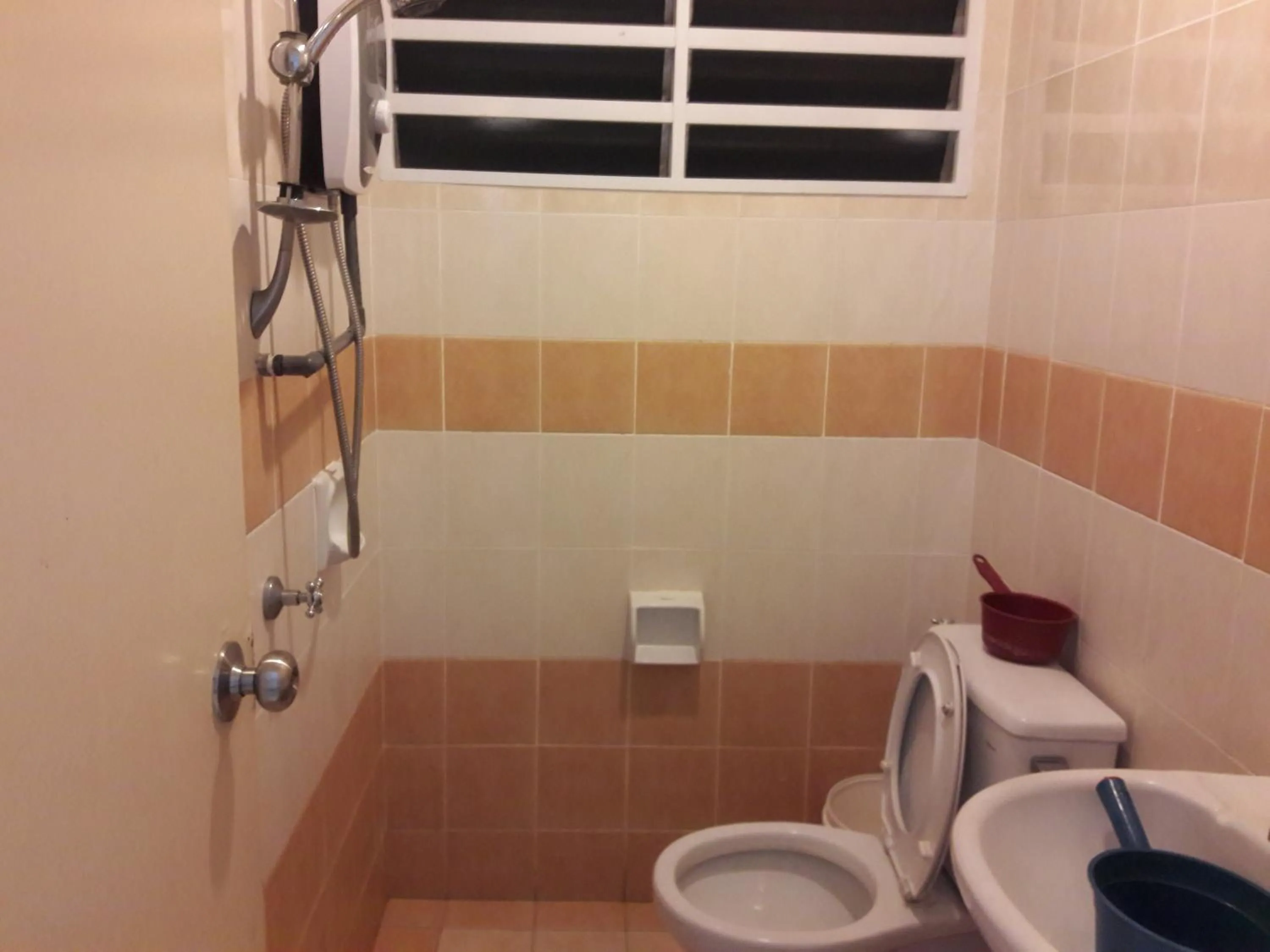 Jeffrey Homestay Ipoh J @ Lost World of Tambun