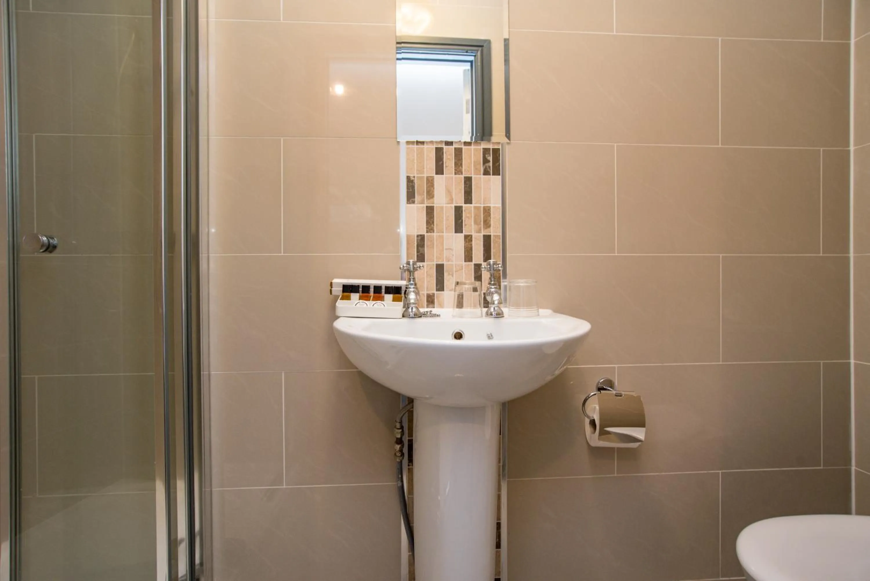 Bathroom in Wilson Lodge