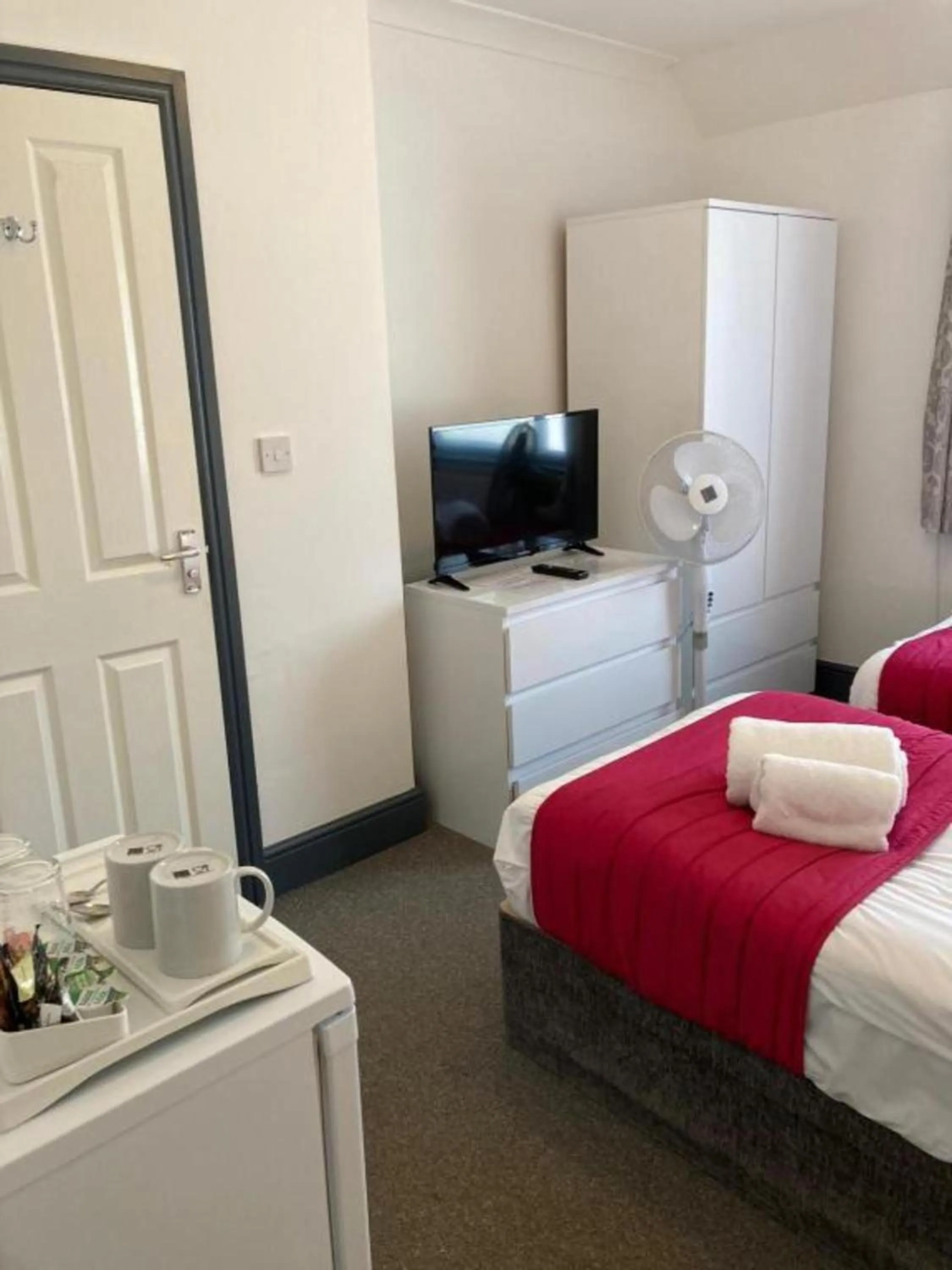 Bedroom, Bed in Wilson Lodge