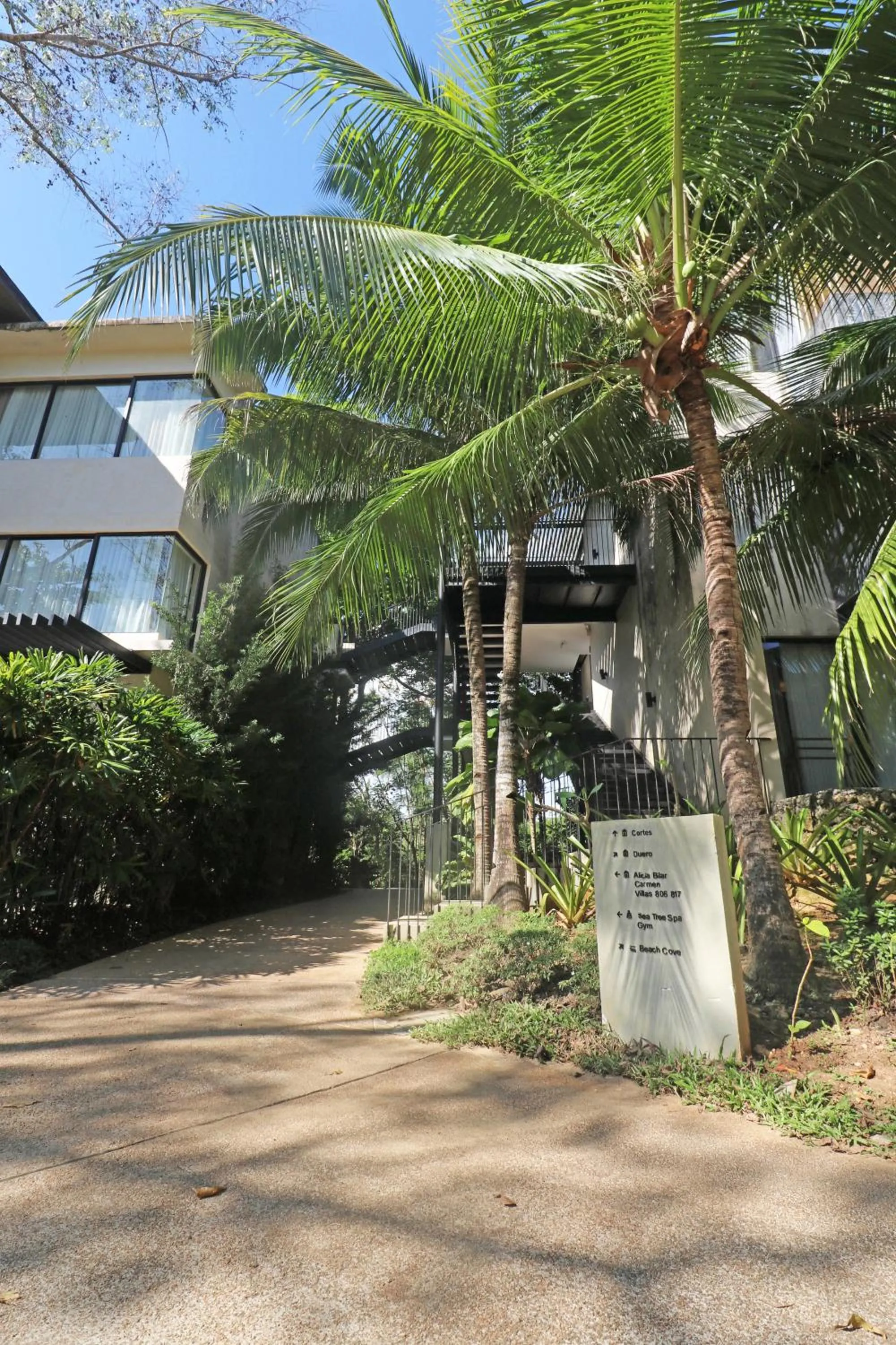 Garden in Amorita Resort Bohol