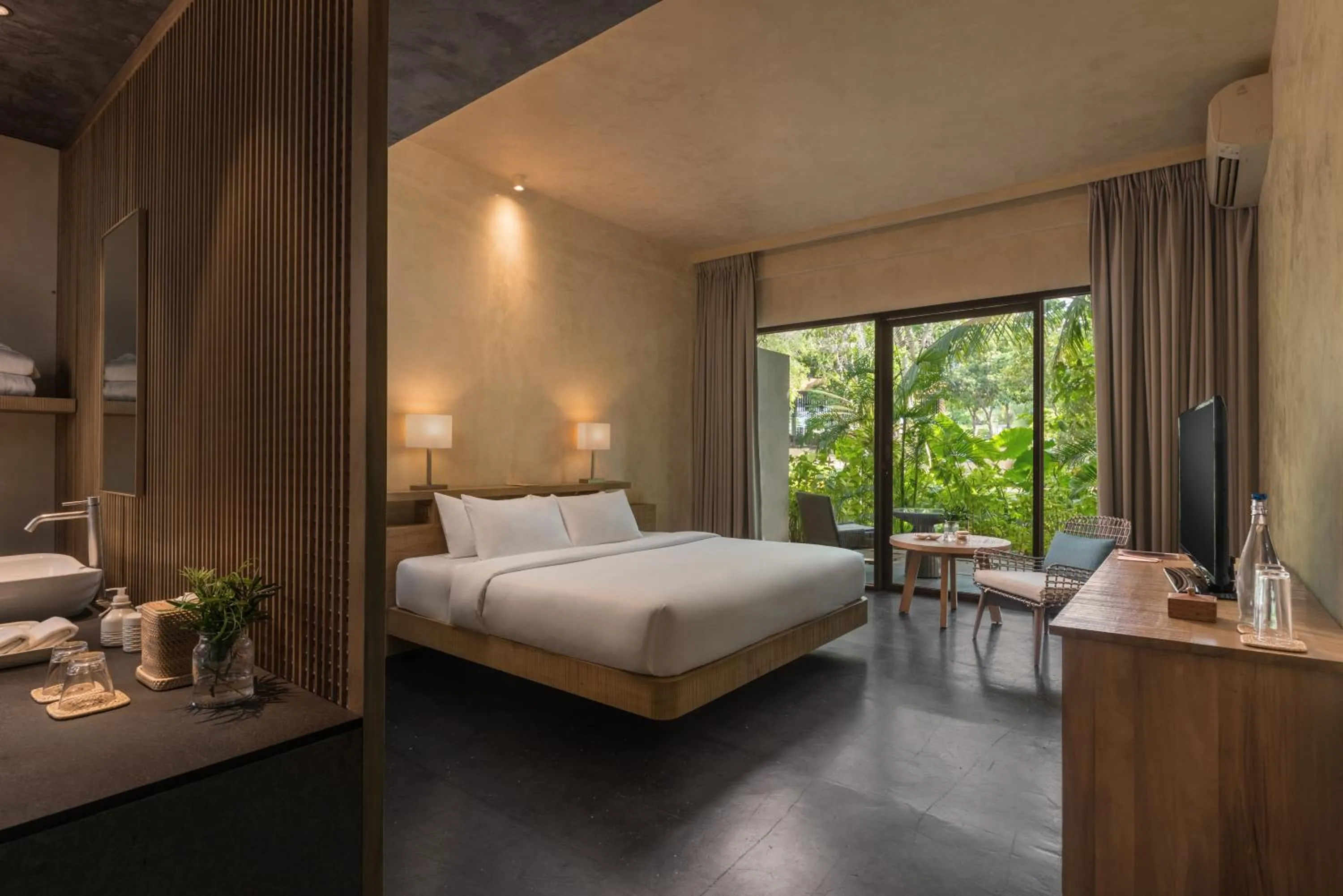 Bedroom, Bed in Amorita Resort Bohol