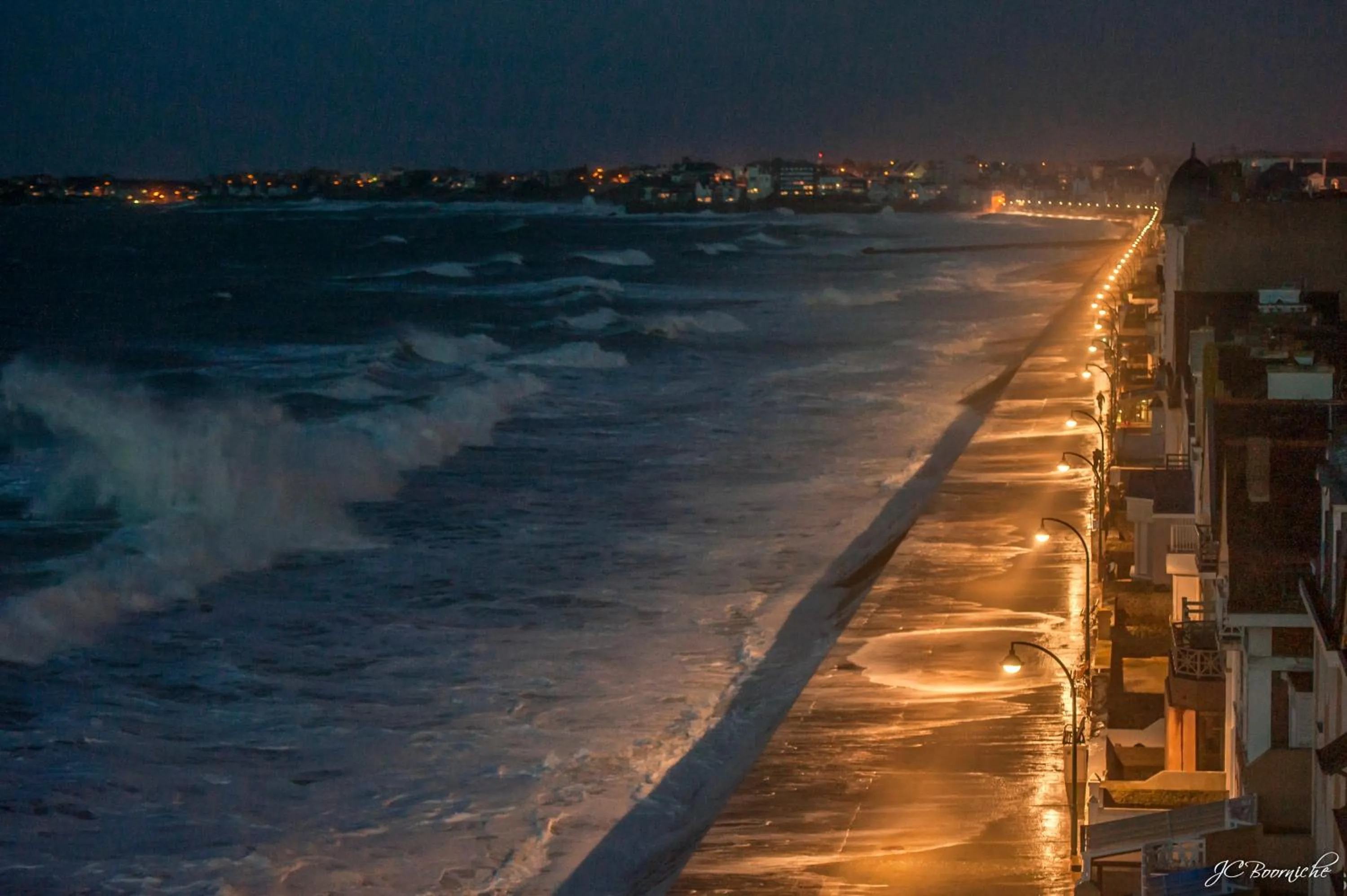 Sea view in Ambassadeurs Logis Hotel