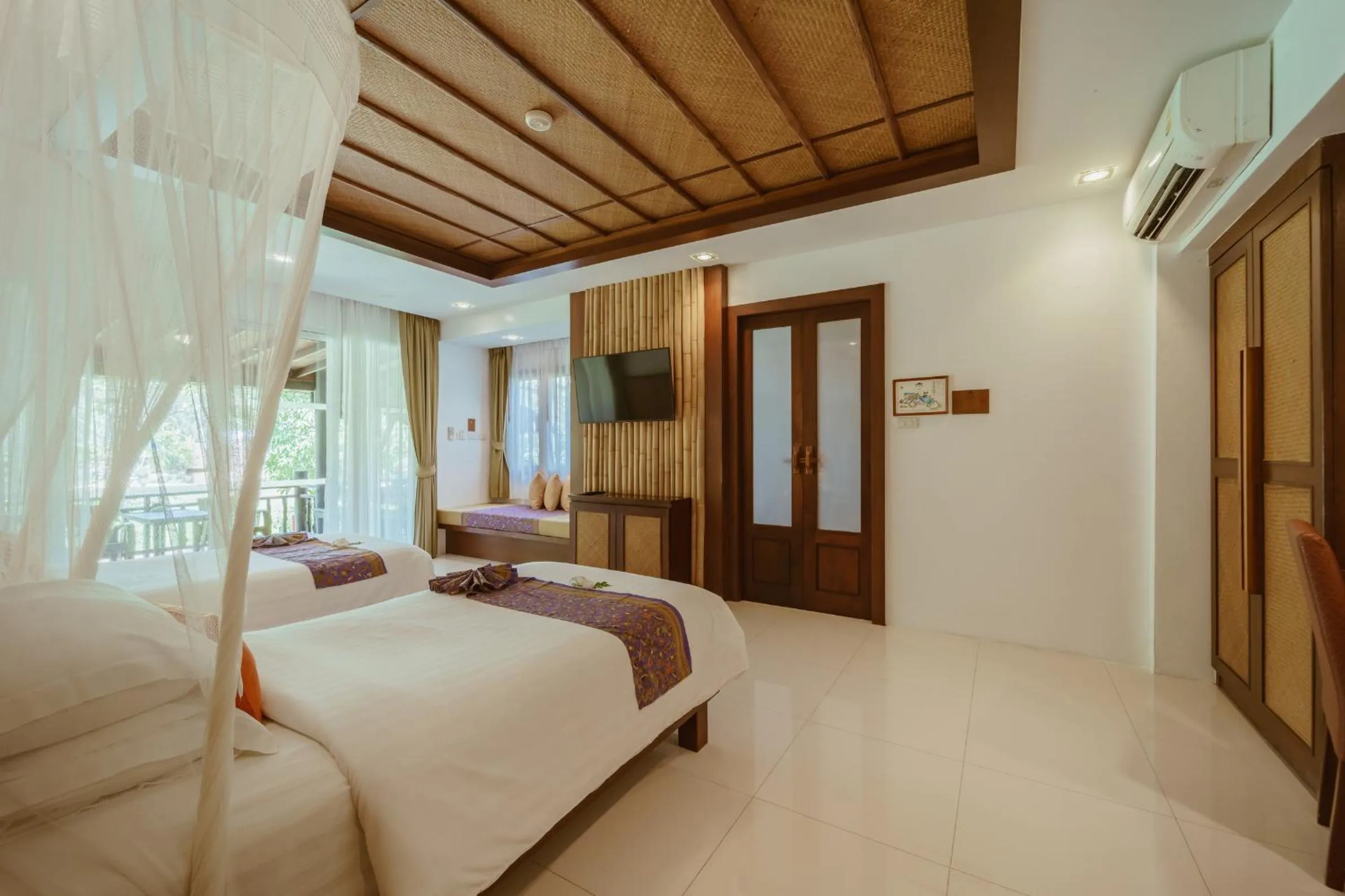 Bed in Ban Sainai Resort- Aonang's Green Resort