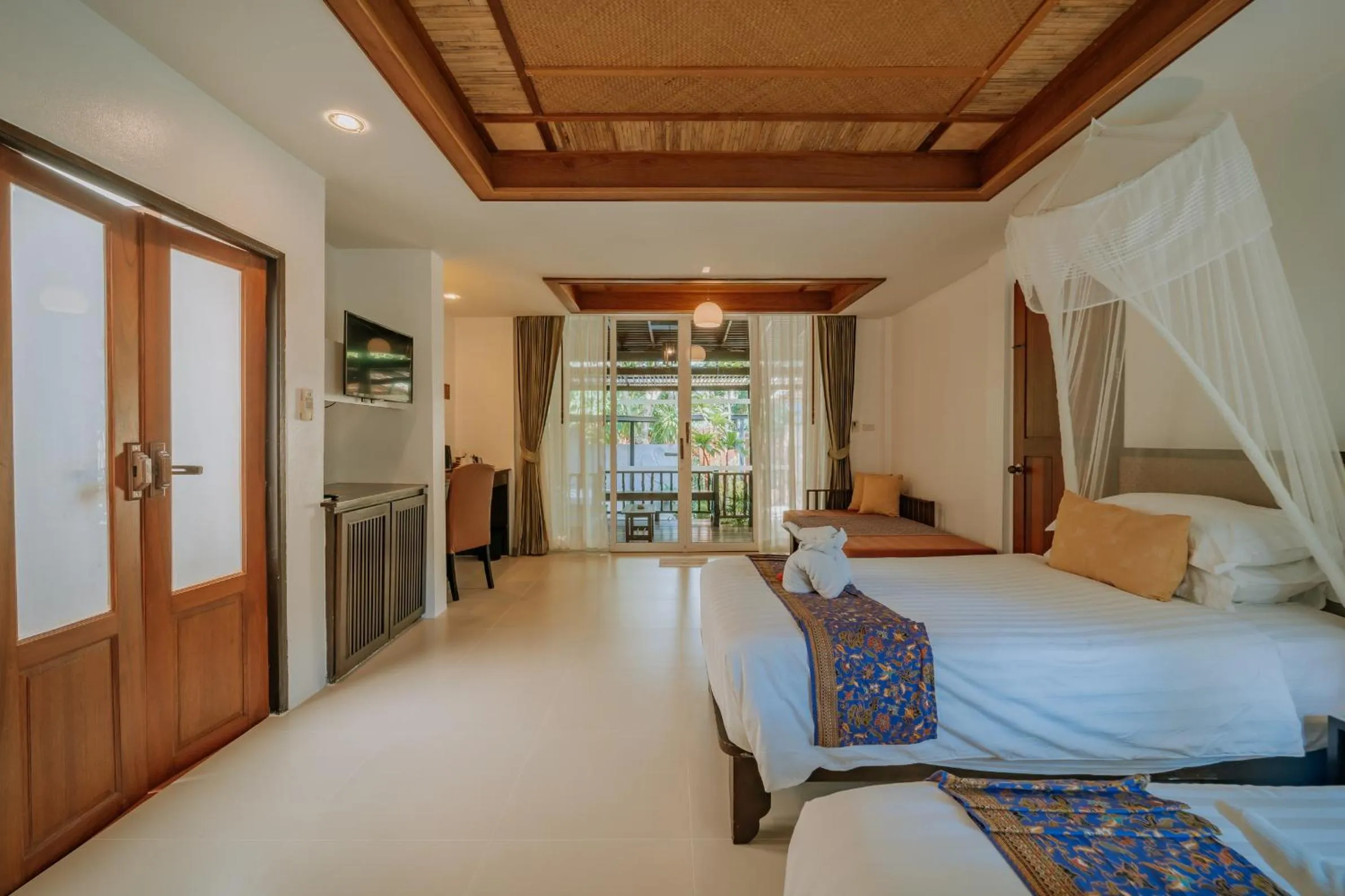 Bed in Ban Sainai Resort- Aonang's Green Resort