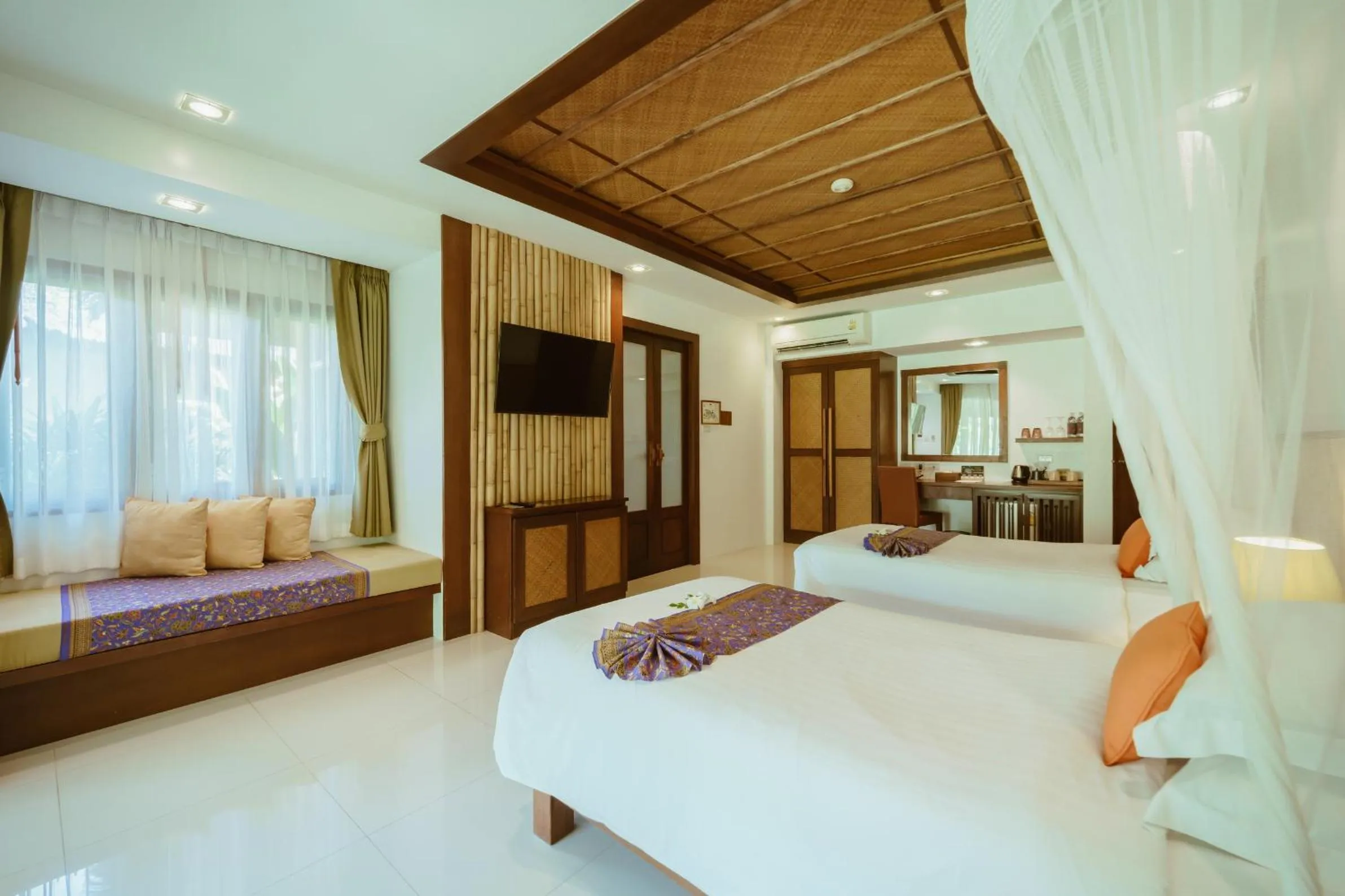 Bed in Ban Sainai Resort- Aonang's Green Resort