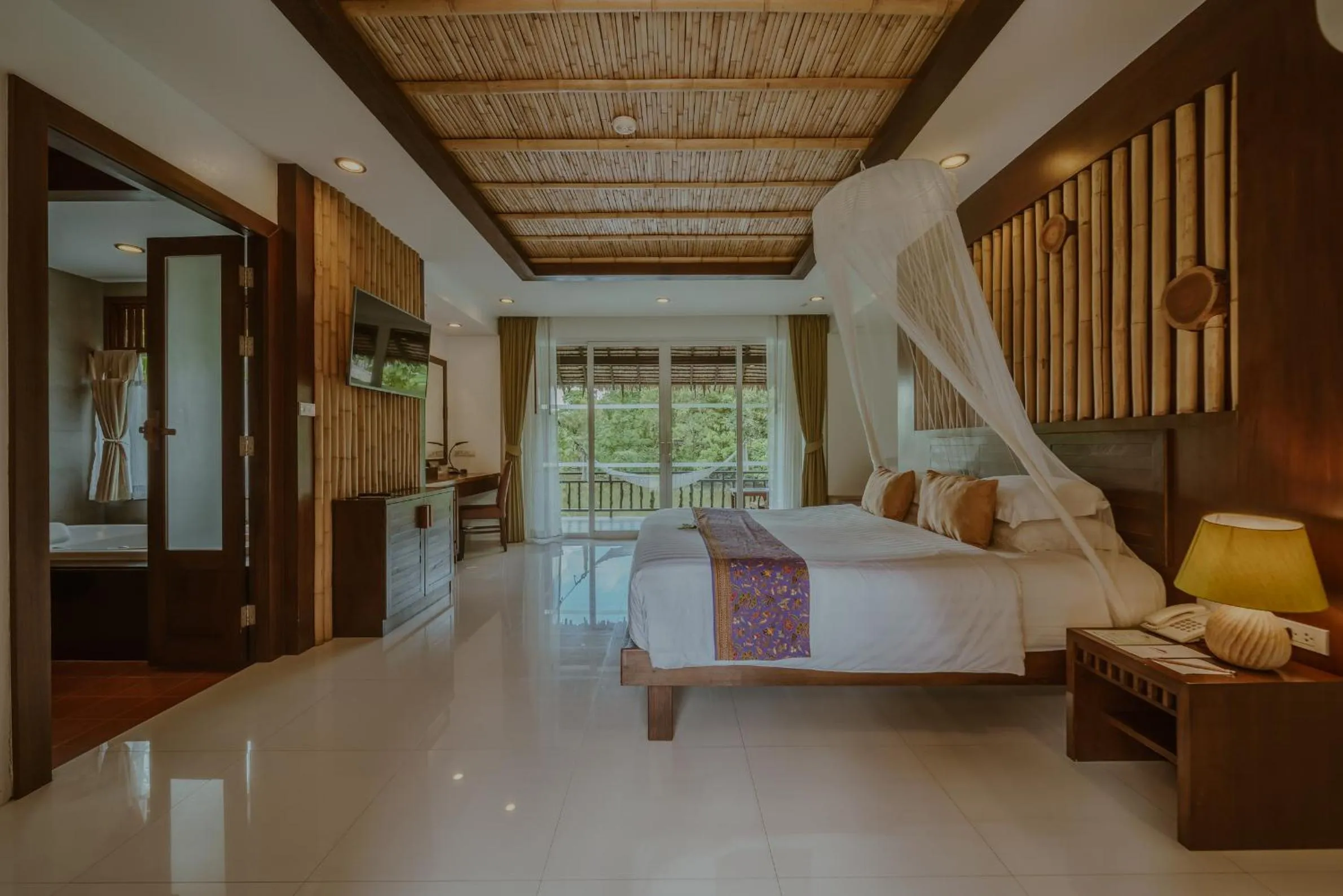 Bed in Ban Sainai Resort- Aonang's Green Resort