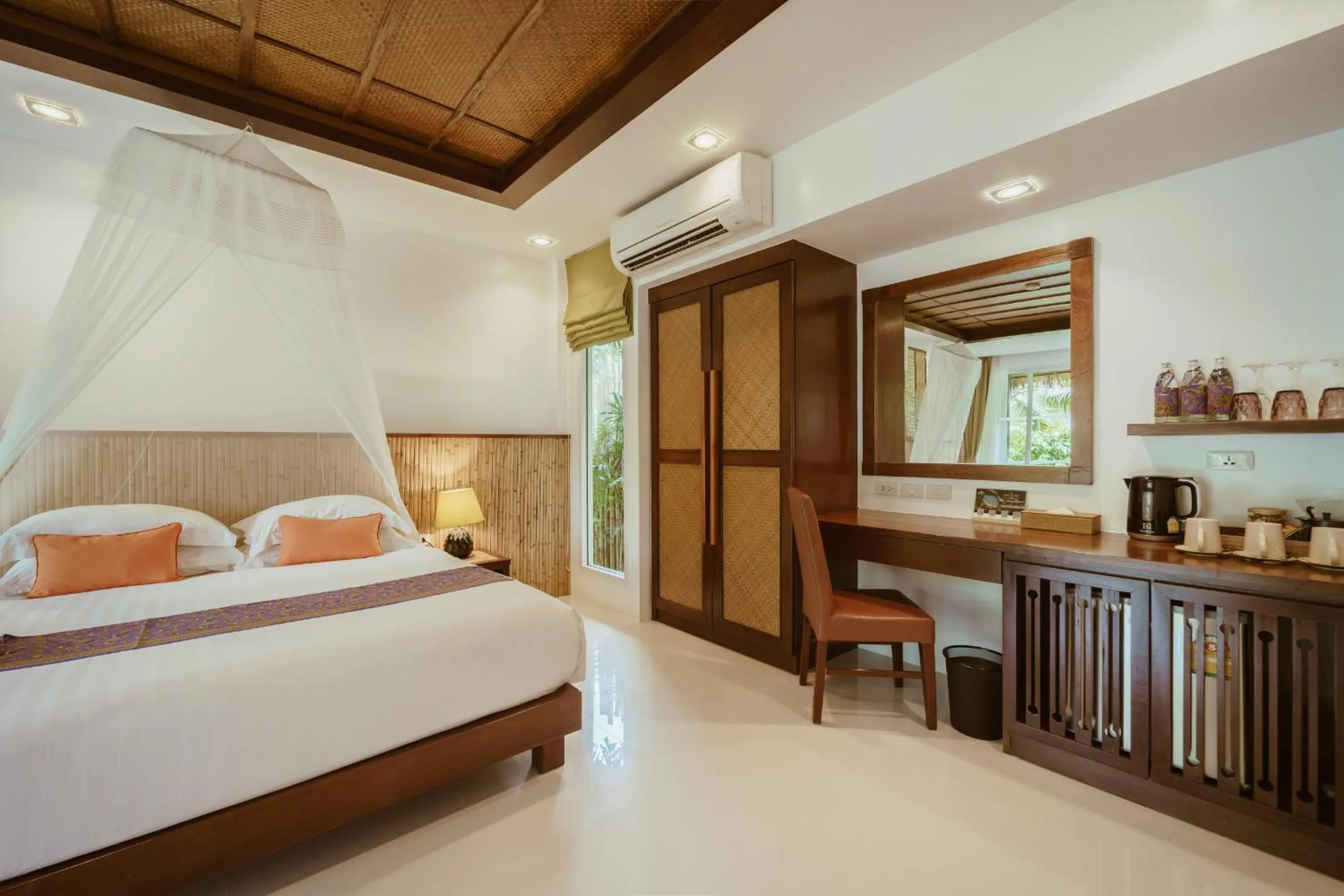 Bed in Ban Sainai Resort- Aonang's Green Resort