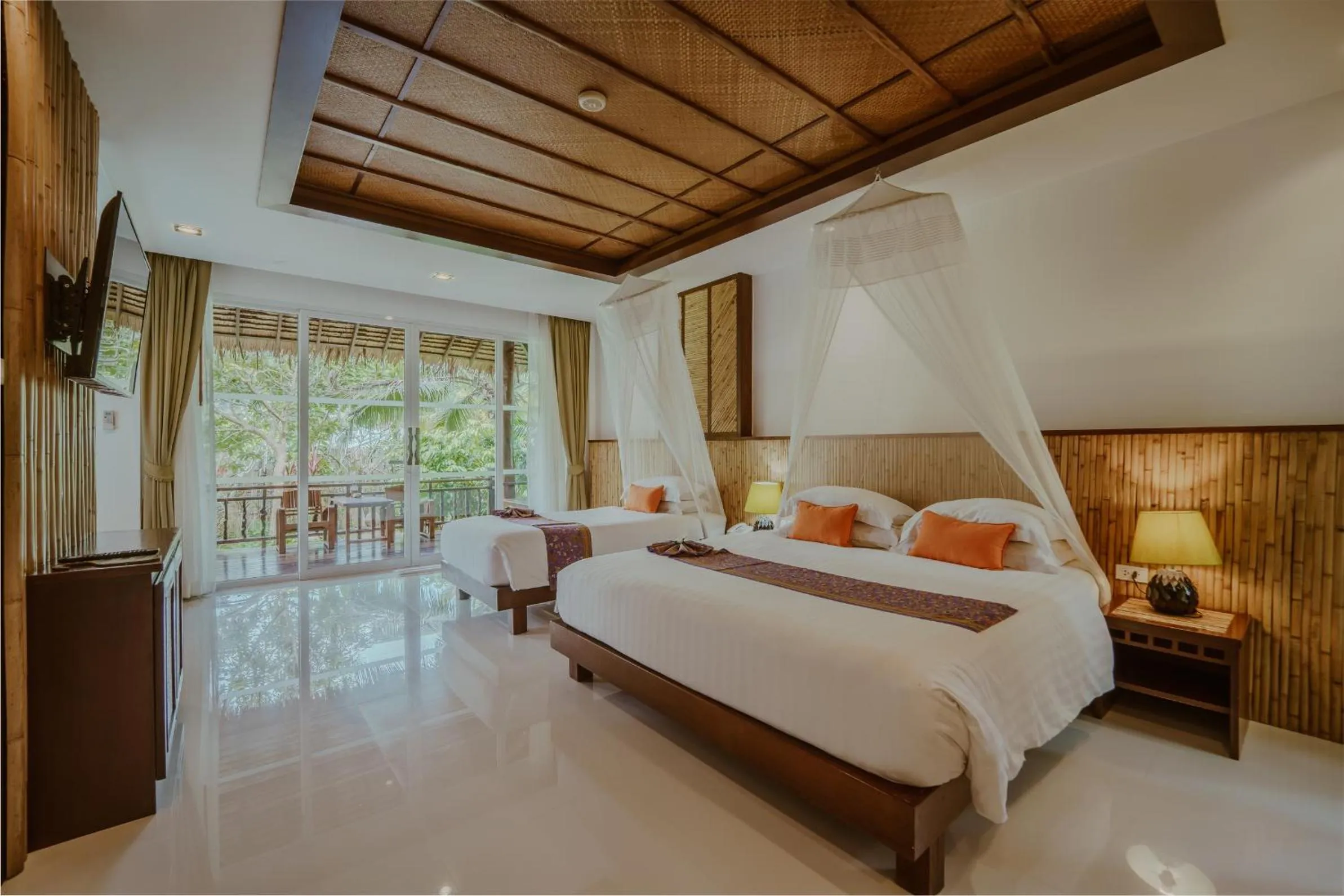 Bed in Ban Sainai Resort- Aonang's Green Resort